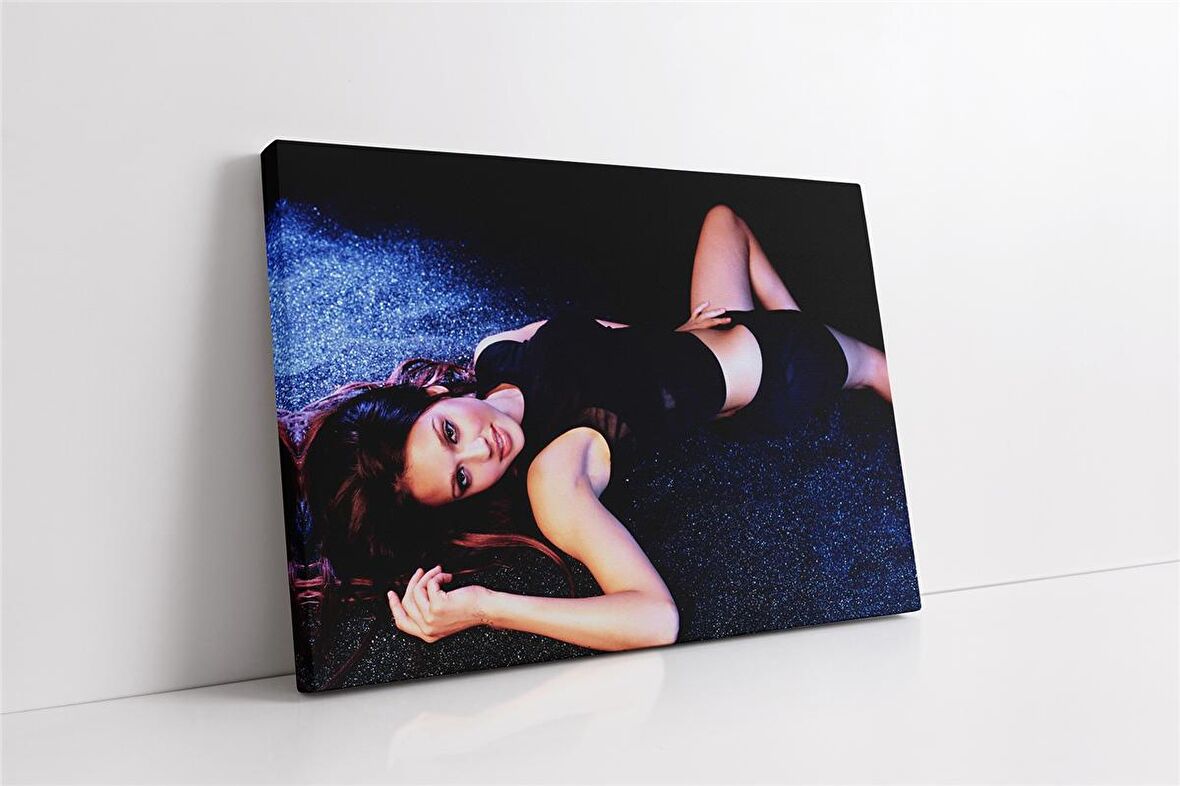 Jessica Marie Alba Kanvas Tablo