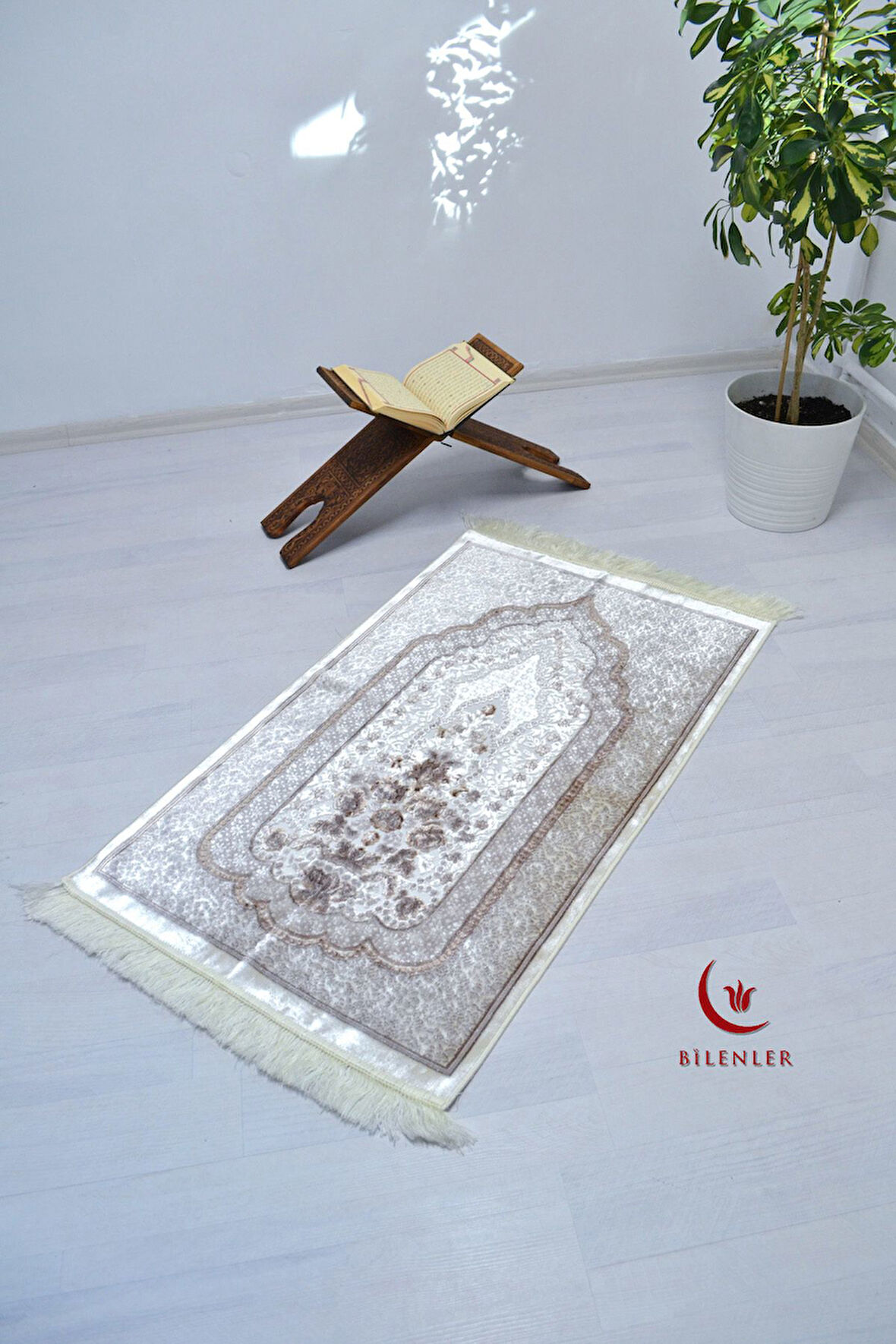 Lüks Hediyelik Çeyizlik Simli Kadife Seccade