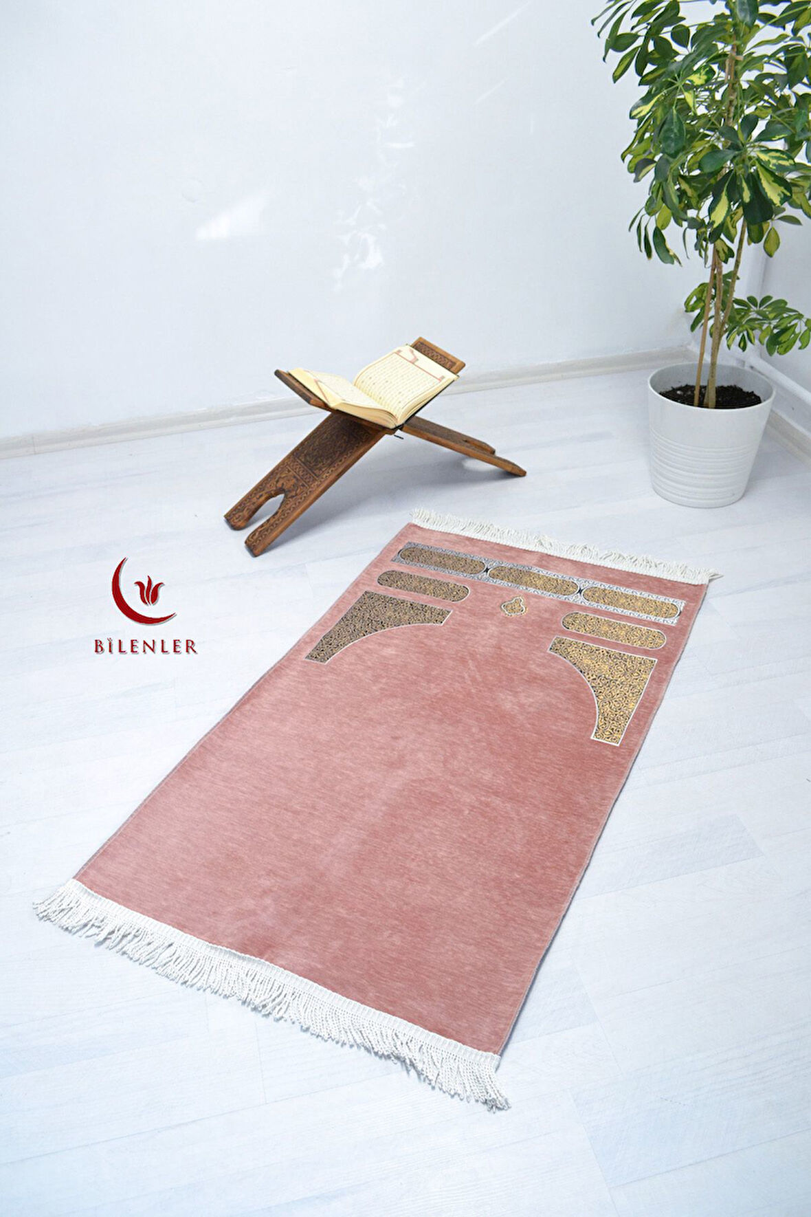 Kabe Örtüsü Şönil Seccade