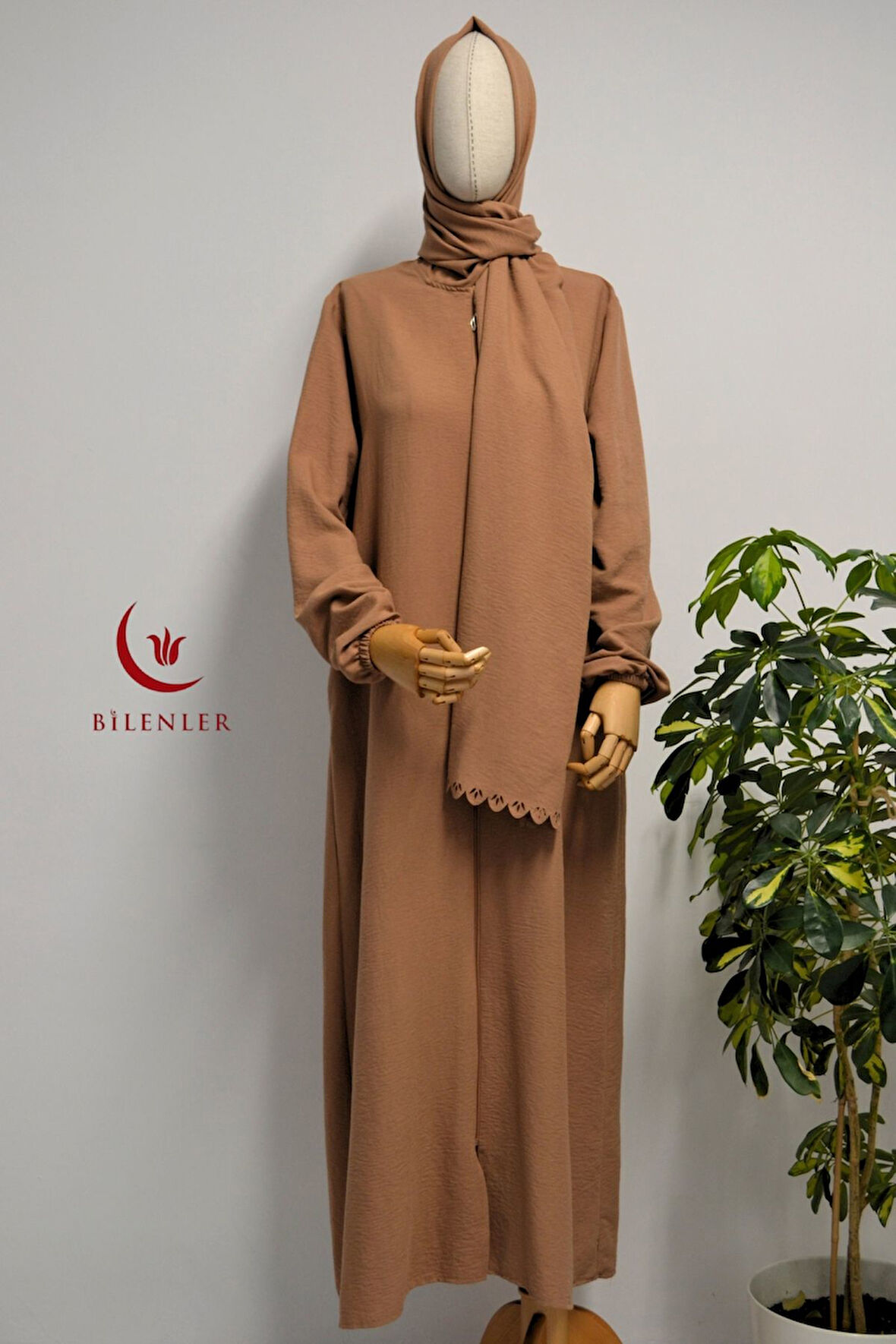 Kendinden Şallı Pamuklu Aerobin Kumaş Kadın Namaz Elbisesi / Ferace – 1-6 Beden Aralığı