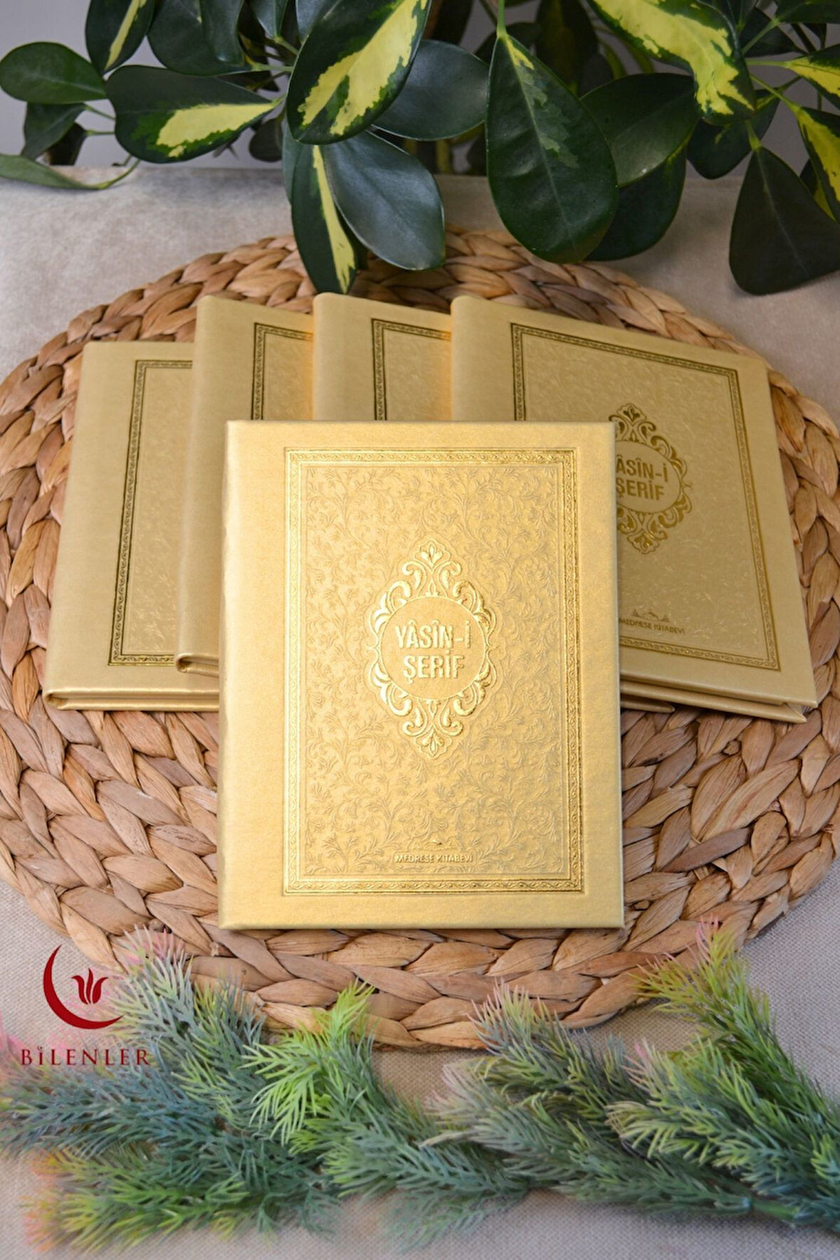 Yasin Kitabı Termoderi Kaplı-Arapça Türkçe Okunuşlu ve Mealli–Mevlid ve Bebek Hediyeliğii (10 Adet)