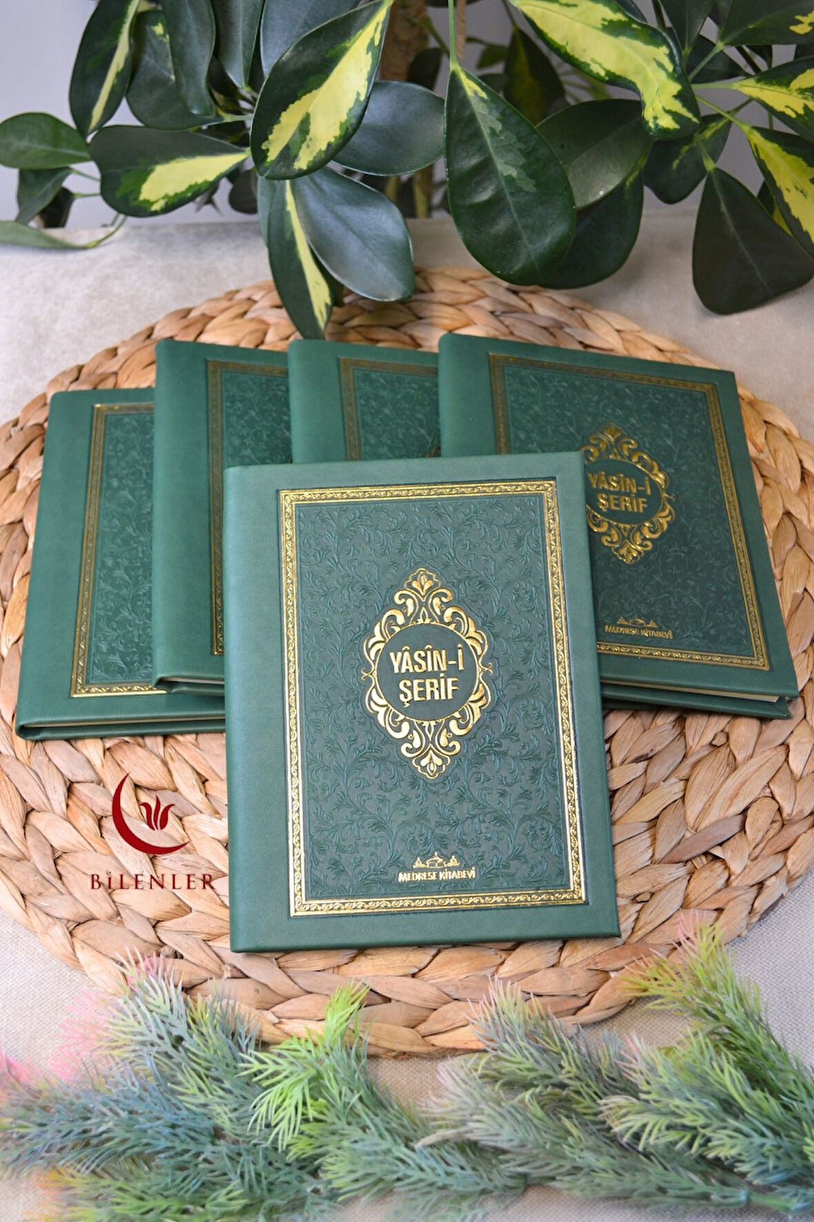 Yasin Kitabı Termoderi Kaplı-Arapça Türkçe Okunuşlu ve Mealli–Mevlid ve Bebek Hediyeliğii (10 Adet)