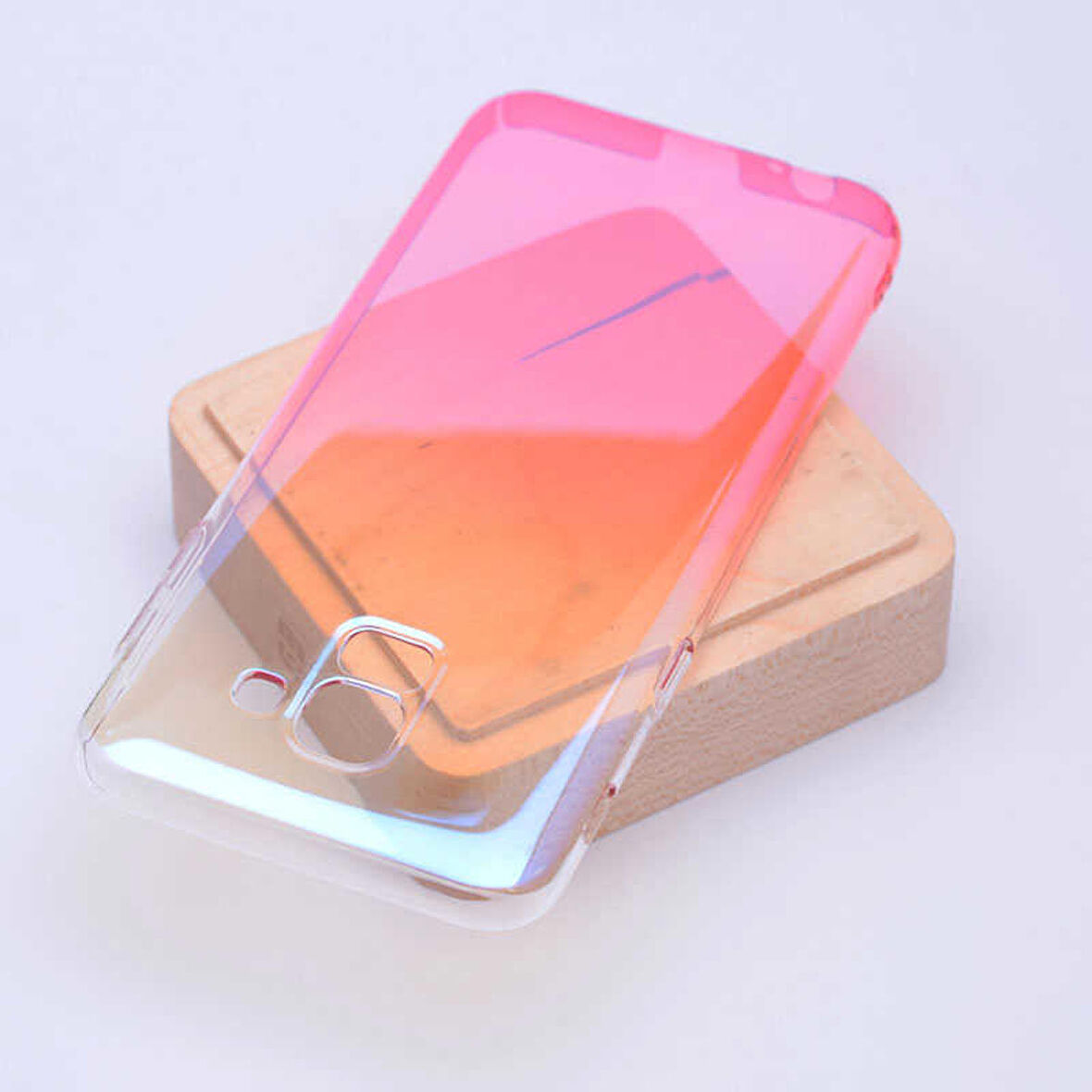 Galaxy J6 Parlak Renk Geçişli Kılıf