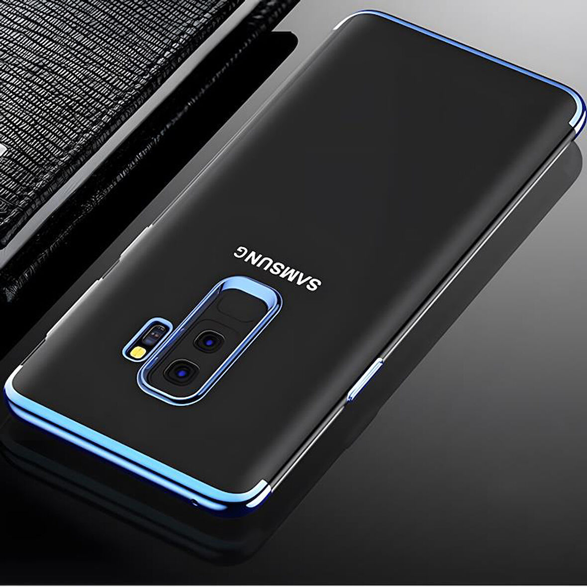 Galaxy A6 Plus 2018 Kılıf Dört Köşeli Lazer Silikon Kılıf