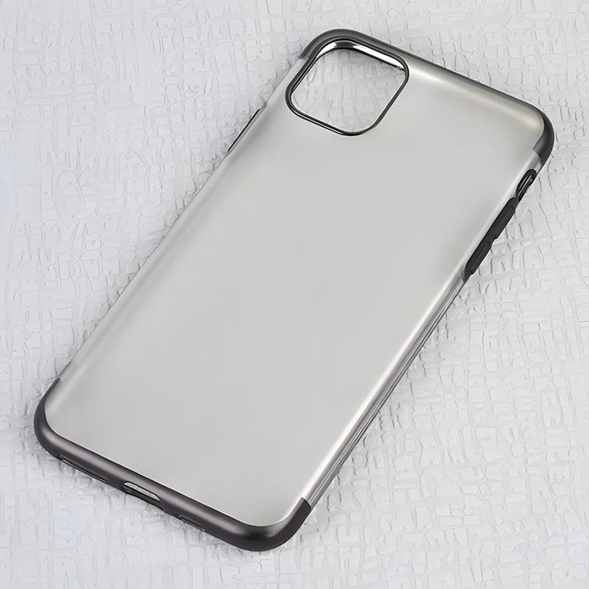 iPhone 11 Pro Max Kılıf Mat Dört Köşeli Lazer Silikon Kılıf