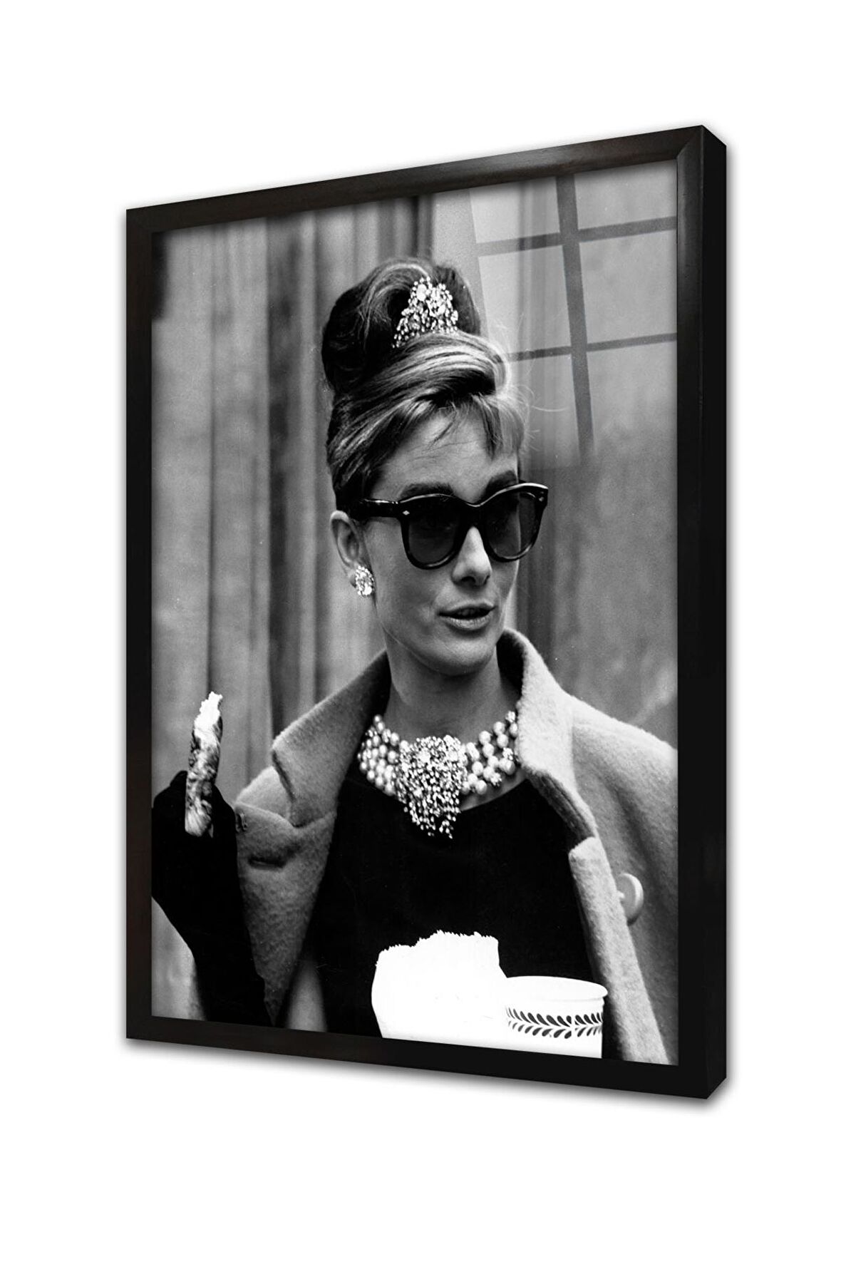 Audrey Hepburn Çerçeveli Cam Tablo