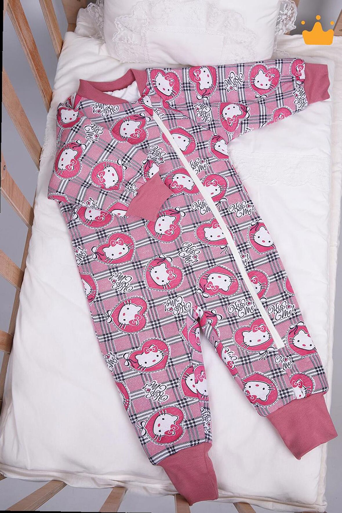 Begisa Elyaf Dolgulu 2.5 Tog Gül Kurusu Hello Kitty Desen Çocuk Uyku Tulumu