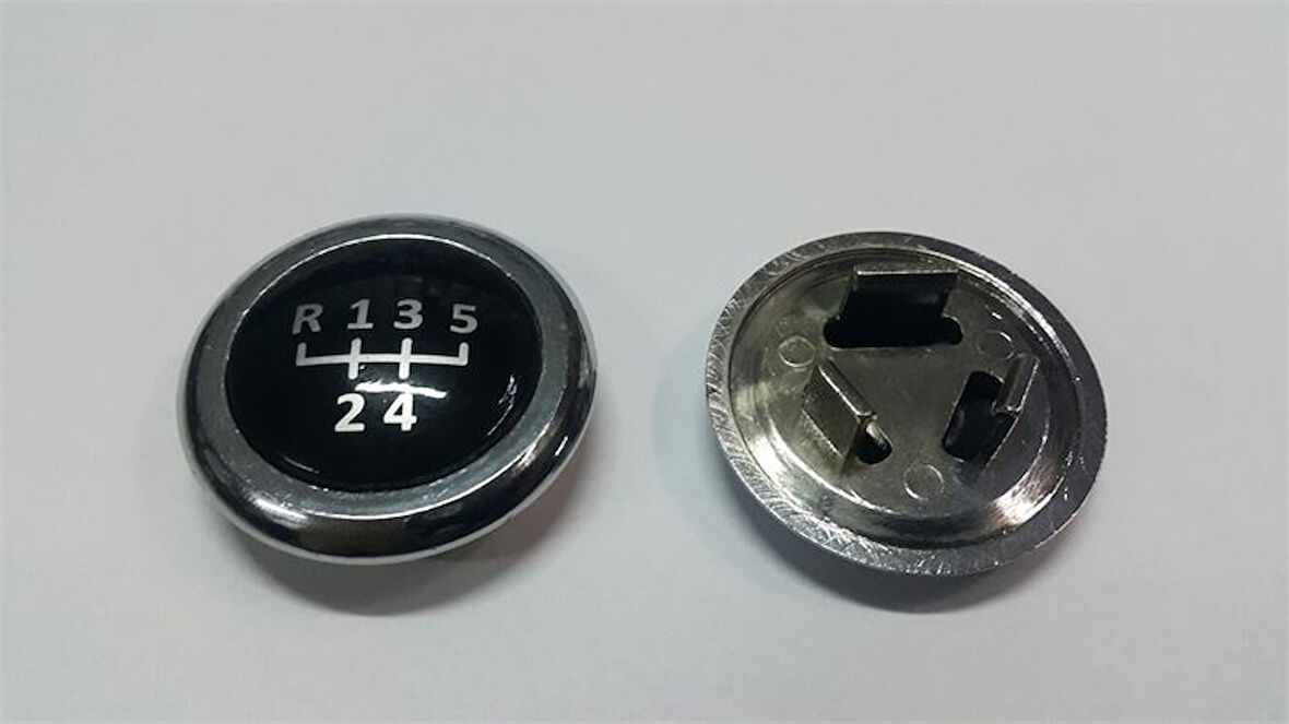 Passat Vites Topuz Amblem 5 İleri 2006 ve 2011 arası için 3c0711144