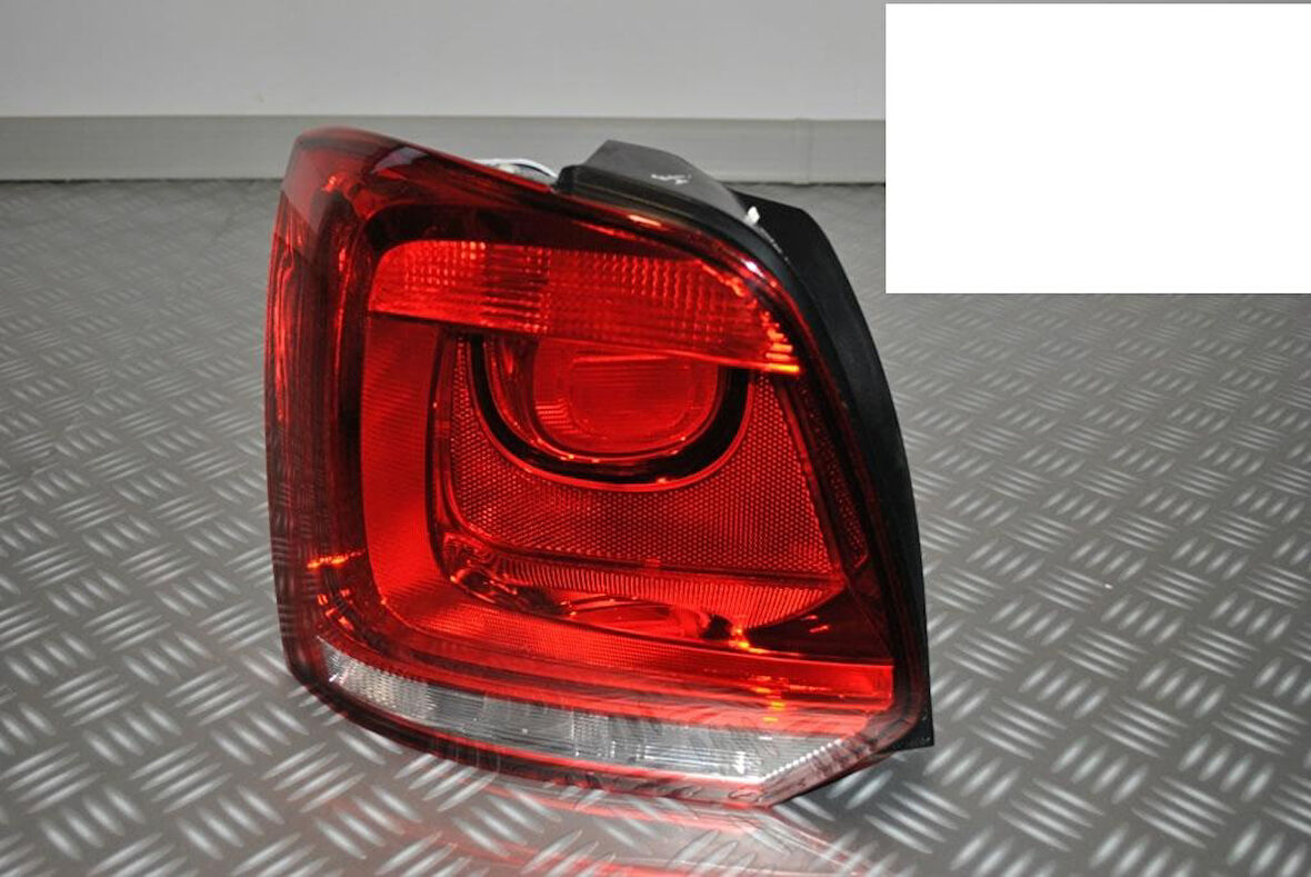 Volkswagen 6R Polo Stop Lambası Arka Sol Şoför Tarafı 6R0945095