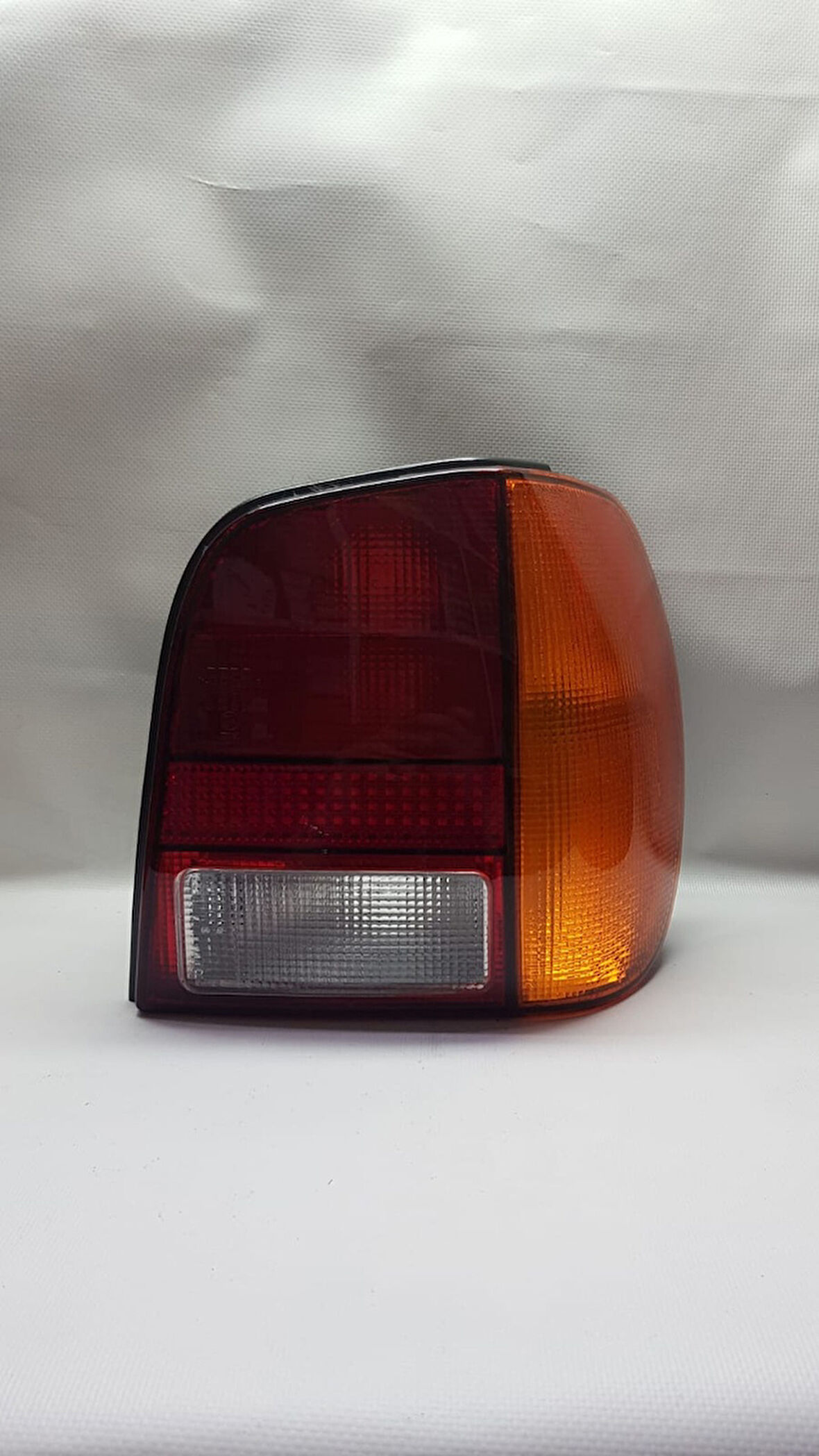 6N0945096 Polo 1995-2000 Sağ Stop Hatchback