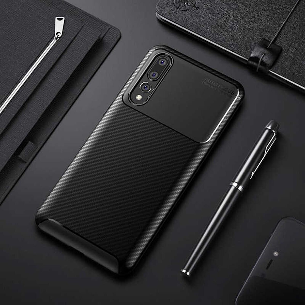 Huawei P20 Pro Kılıf Karbon Silikon Case