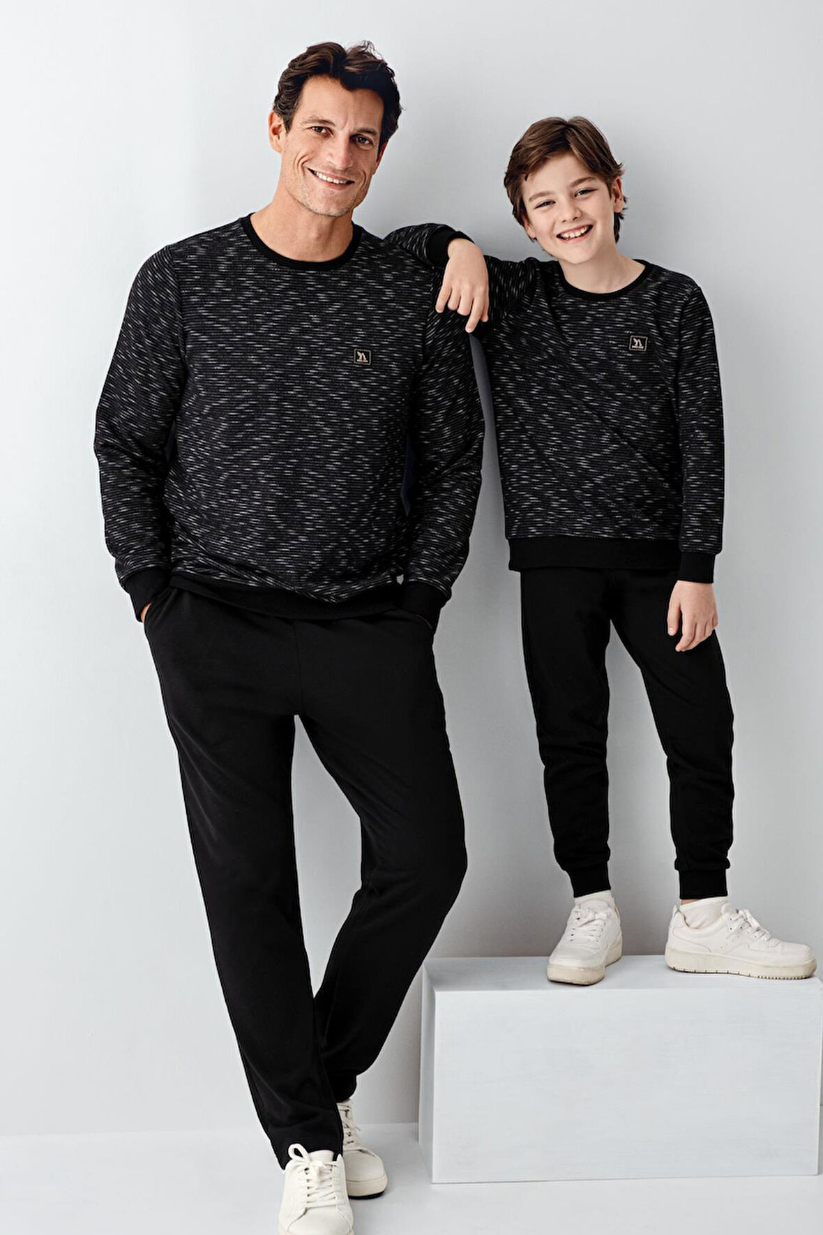 Baba Oğul Kışlık Siyah Pijama Takım Kombin, Erkek ve Çocuk Pijamalar Ayrı Ayrı Fiyatlandırılır