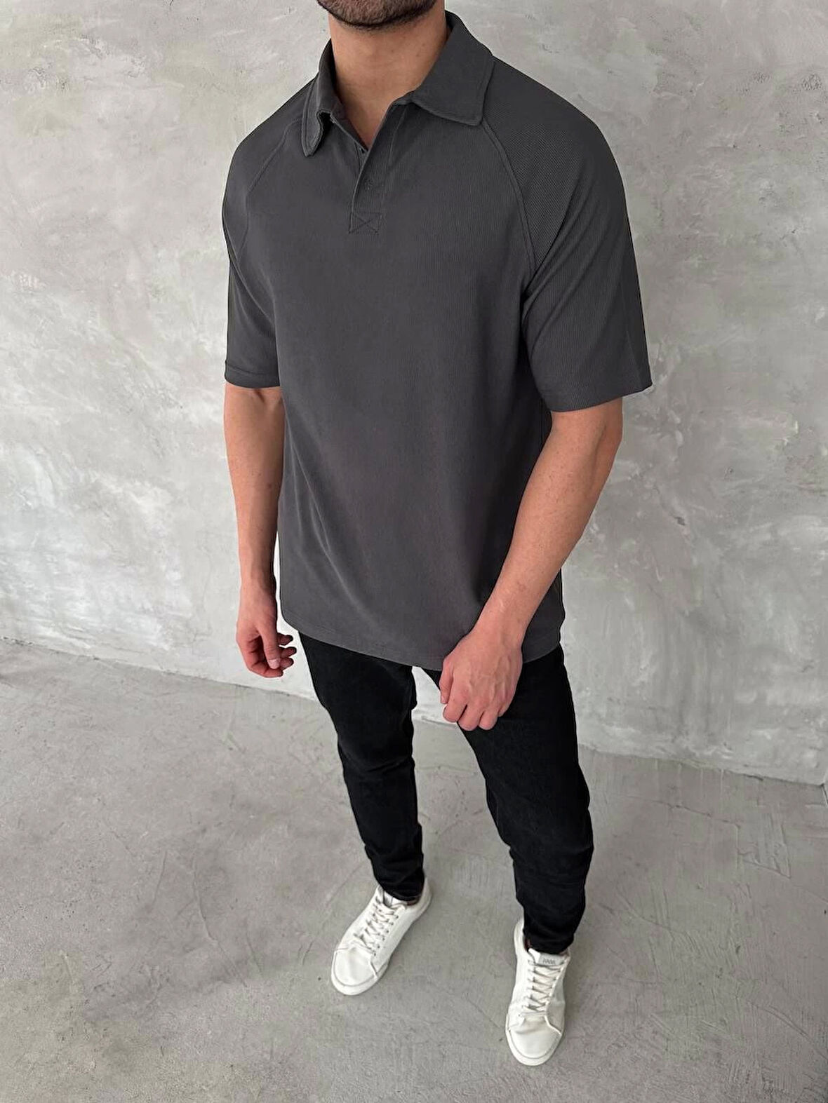 Yakalı Patlı Kısa Kol T-shirt - Antrasit