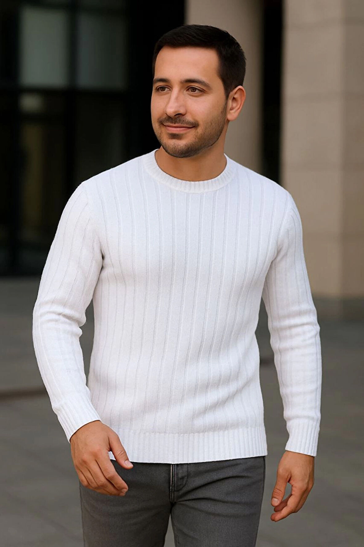 Erkek Bisiklet Yuvarlak Yaka Triko Kazak Pamuklu Kalın Fitilli Dokuma, Regular Fit Uzun Kollu Kışlık Model - Beyaz