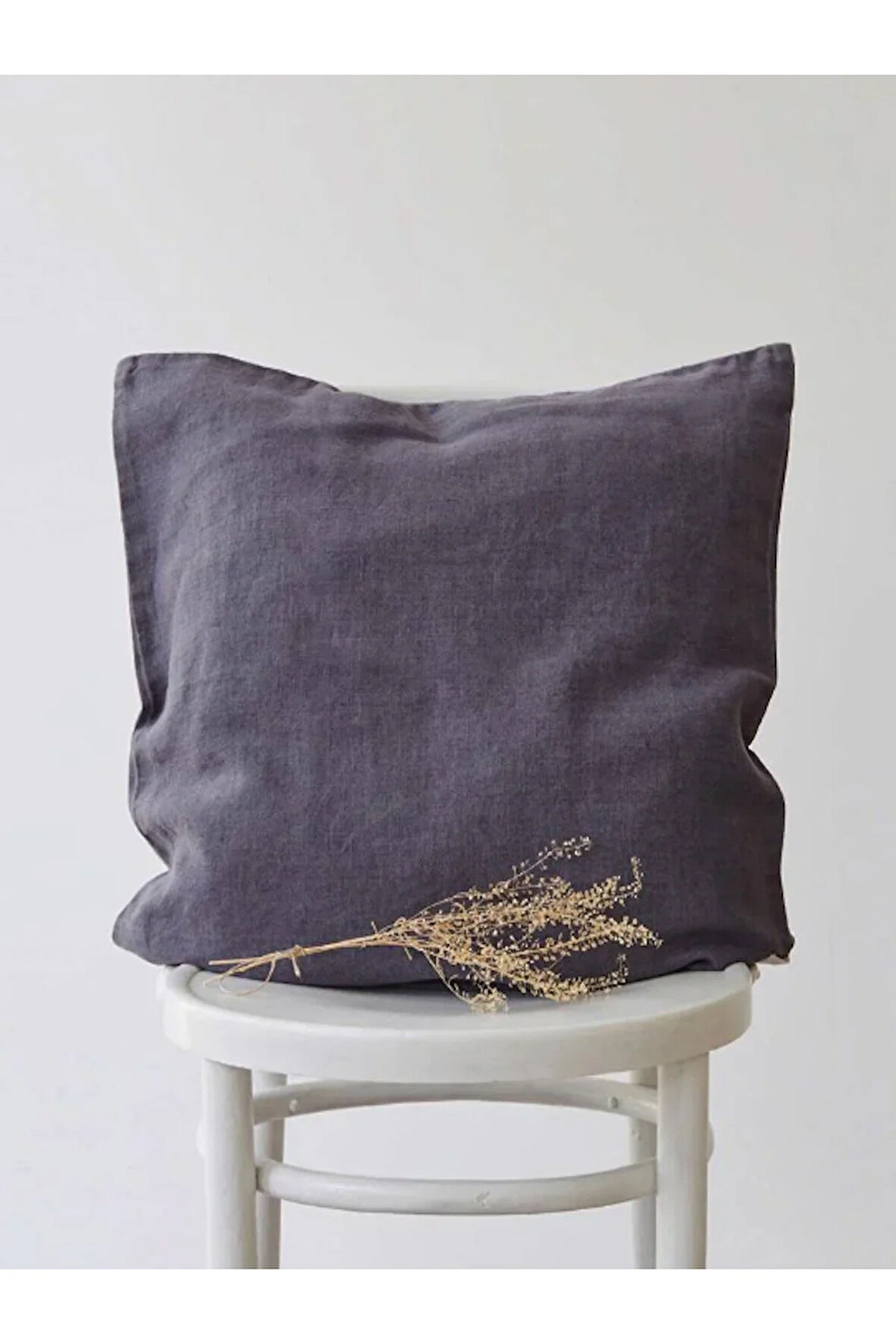 Koyu Gri Kırlent Kılıfı 40x40 cm