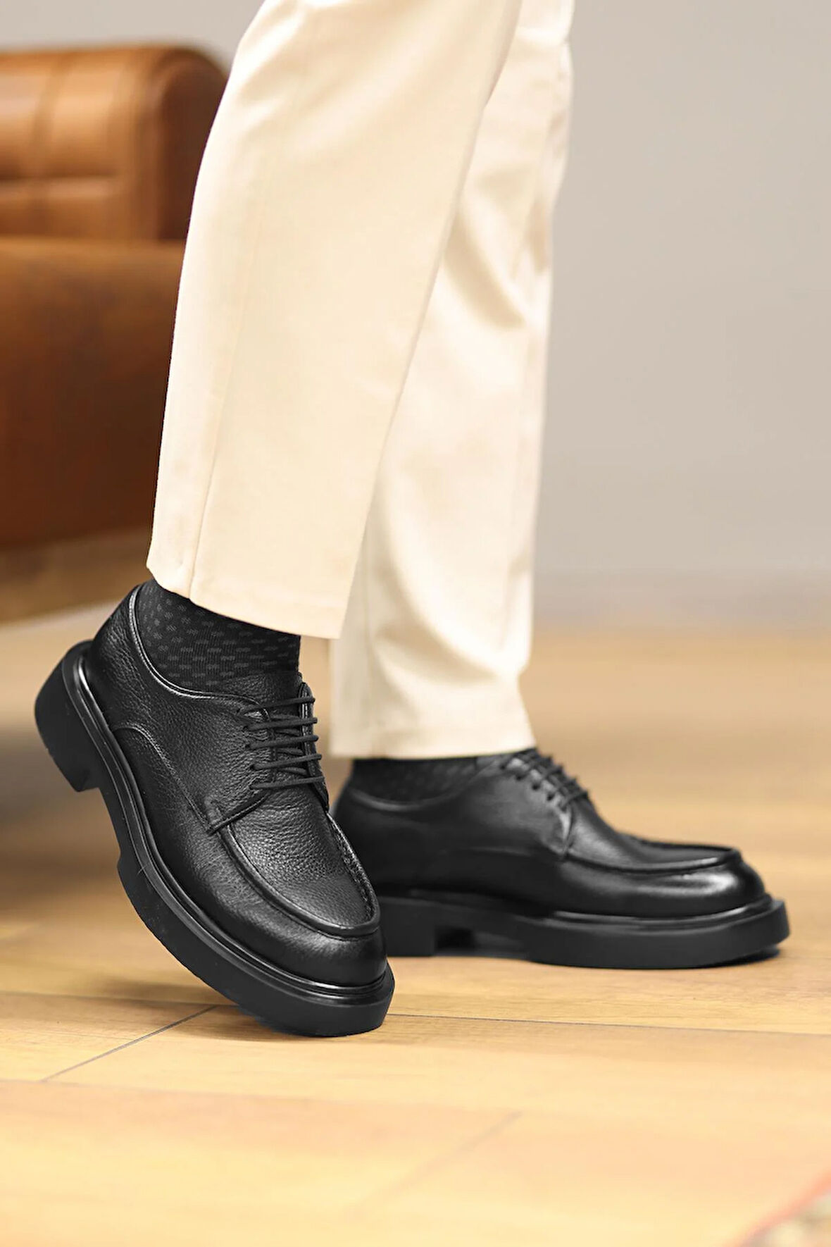 Shoetyle - Siyah Deri Bağcıklı Erkek Günlük Ayakkabı 610-1009