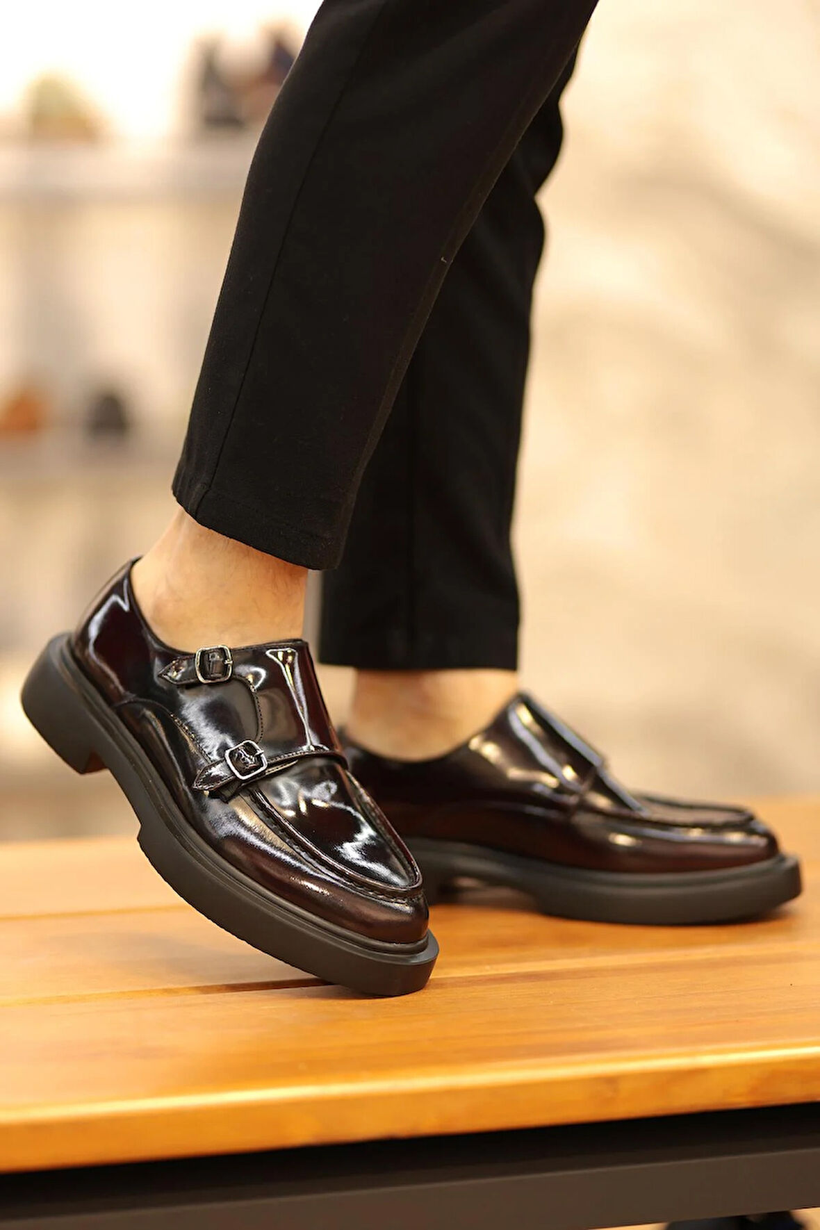 Shoetyle - Bordo Açma Deri Tokalı Erkek Ayakkabı 250-1616