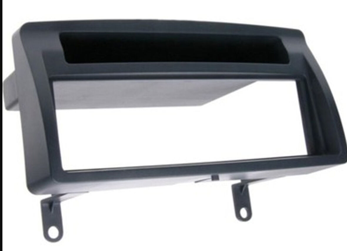 TOYOTA COROLLA 2001-2006 TEYP ÇERÇEVESİ