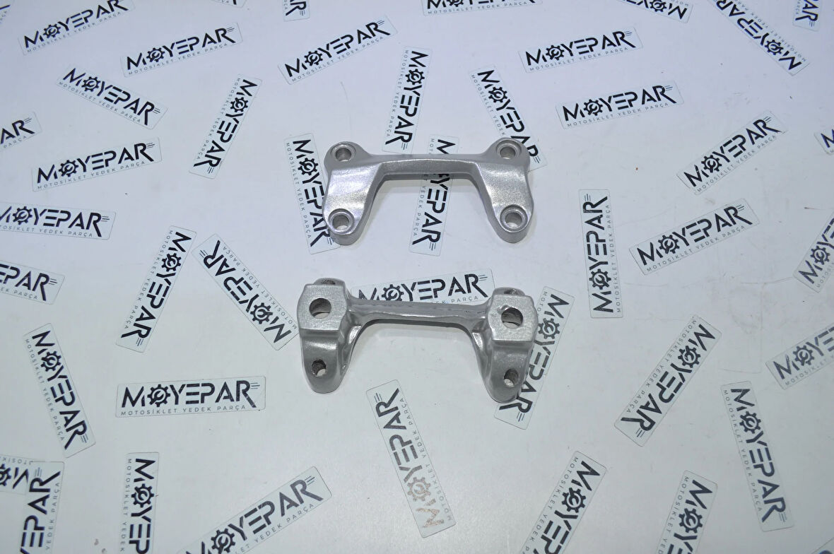 93001038000 KTM DUKE MODELLERİ DİREKSİYON ÜST MESNET