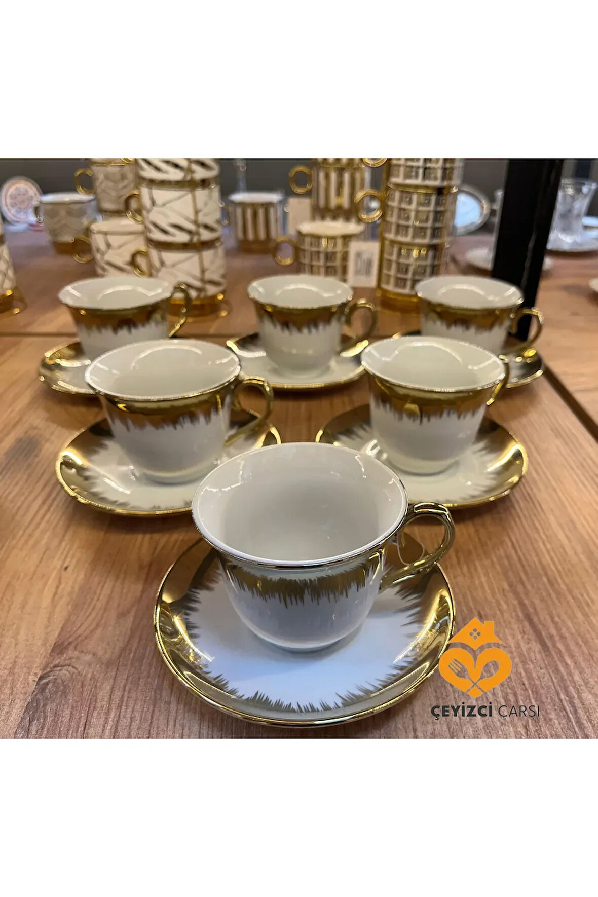 6 Kişilik Porselen Kahve Fincan Takımı – Gold Detaylı Şık Çay ve Kahve Seti Çeyizlik
