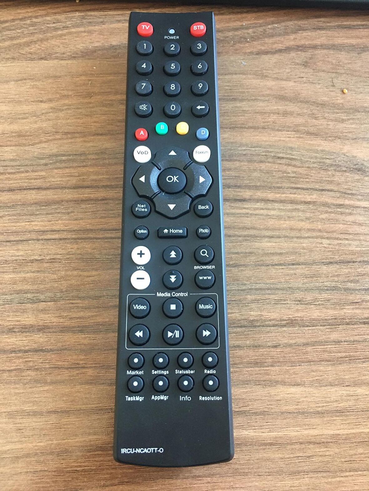 IRCU-NCAOTT-O VOD- FOXXUM TUŞLU LCD-LED TV KUMANDA