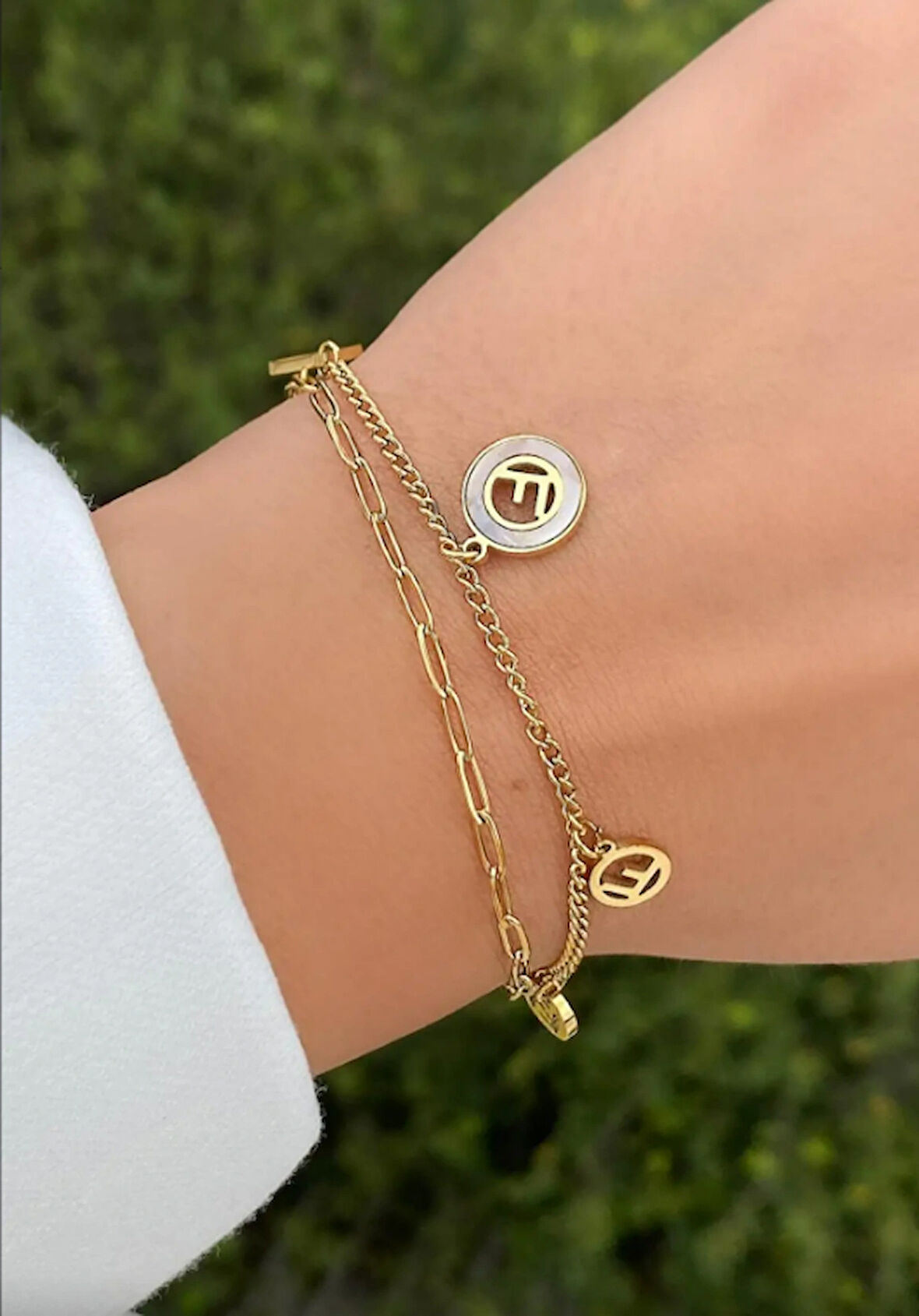 Altın Renk Beyaz Taş Detaylı