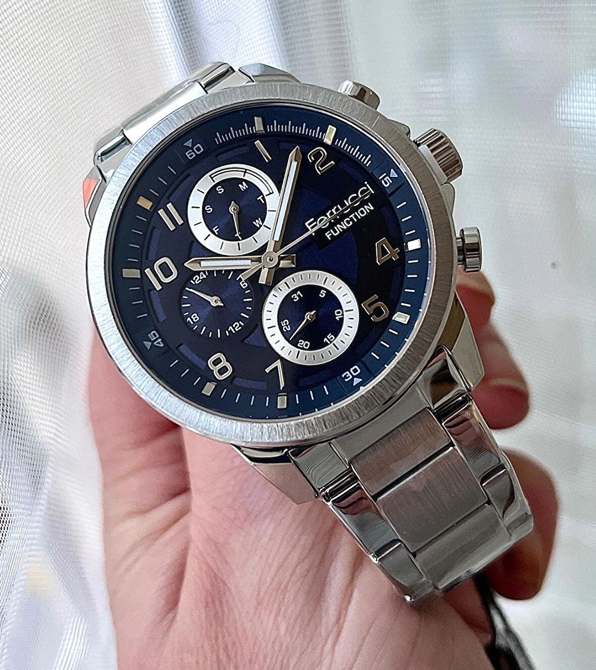 Ferrucci Fonksiyonları Aktif Çelik Kordon Trend Model Erkek Kol Saati