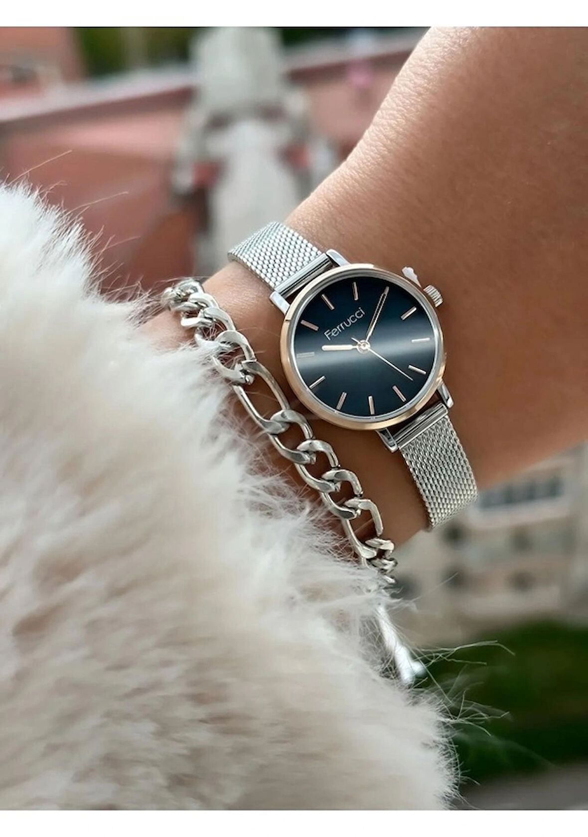 Ferrucci Hasır Ayarlanabilir Hafif Kordon Minimal Kasa Kadın Kol Saati