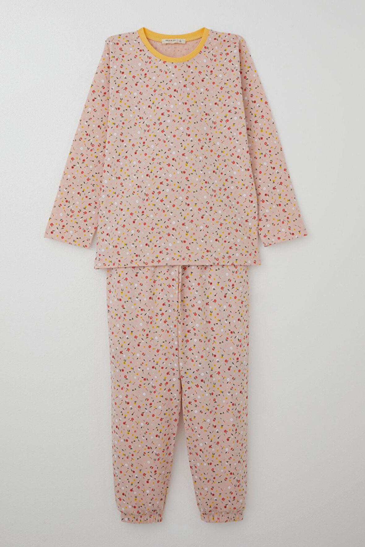 Breeze Kız Çocuk Pijama Takımı Renkli Minik Çiçek Desenli 4-8 Yaş, Pudra