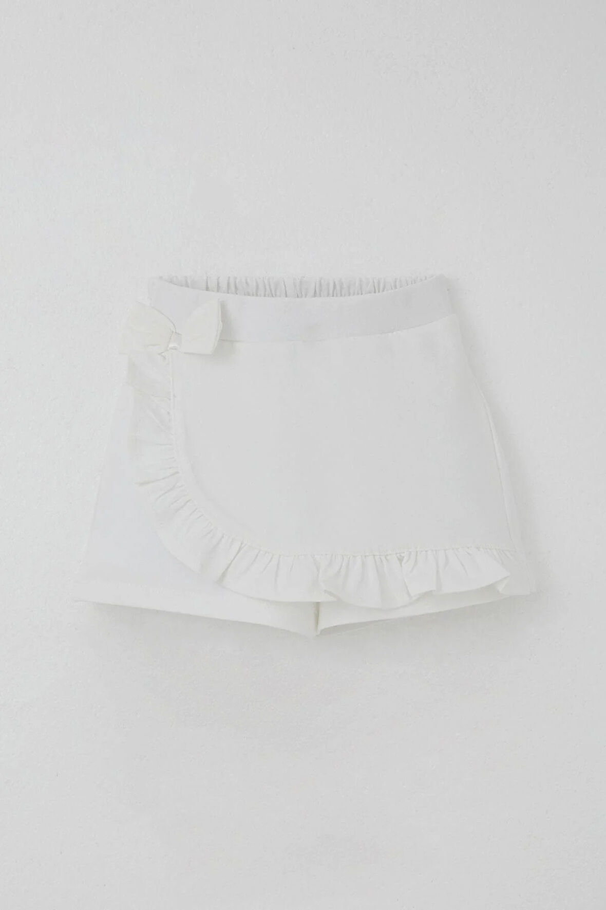 Breeze Kız Çocuk Şort Etek Fiyonk Aksesuarlı Fırfırlı 3-8 Yaş, Ekru