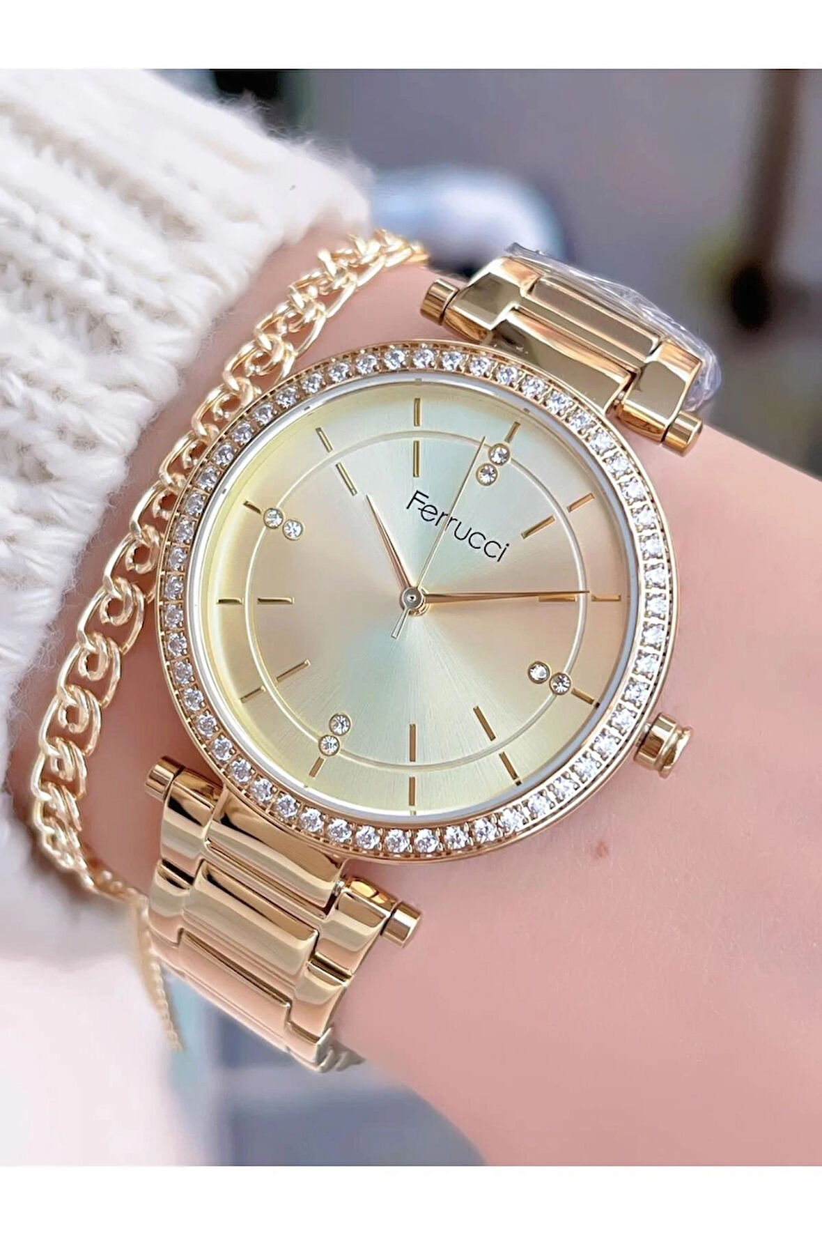 Ferrucci Gold Modern Şık Kasa Çelik Kadın Kol Saati+Bileklik Hediyeli