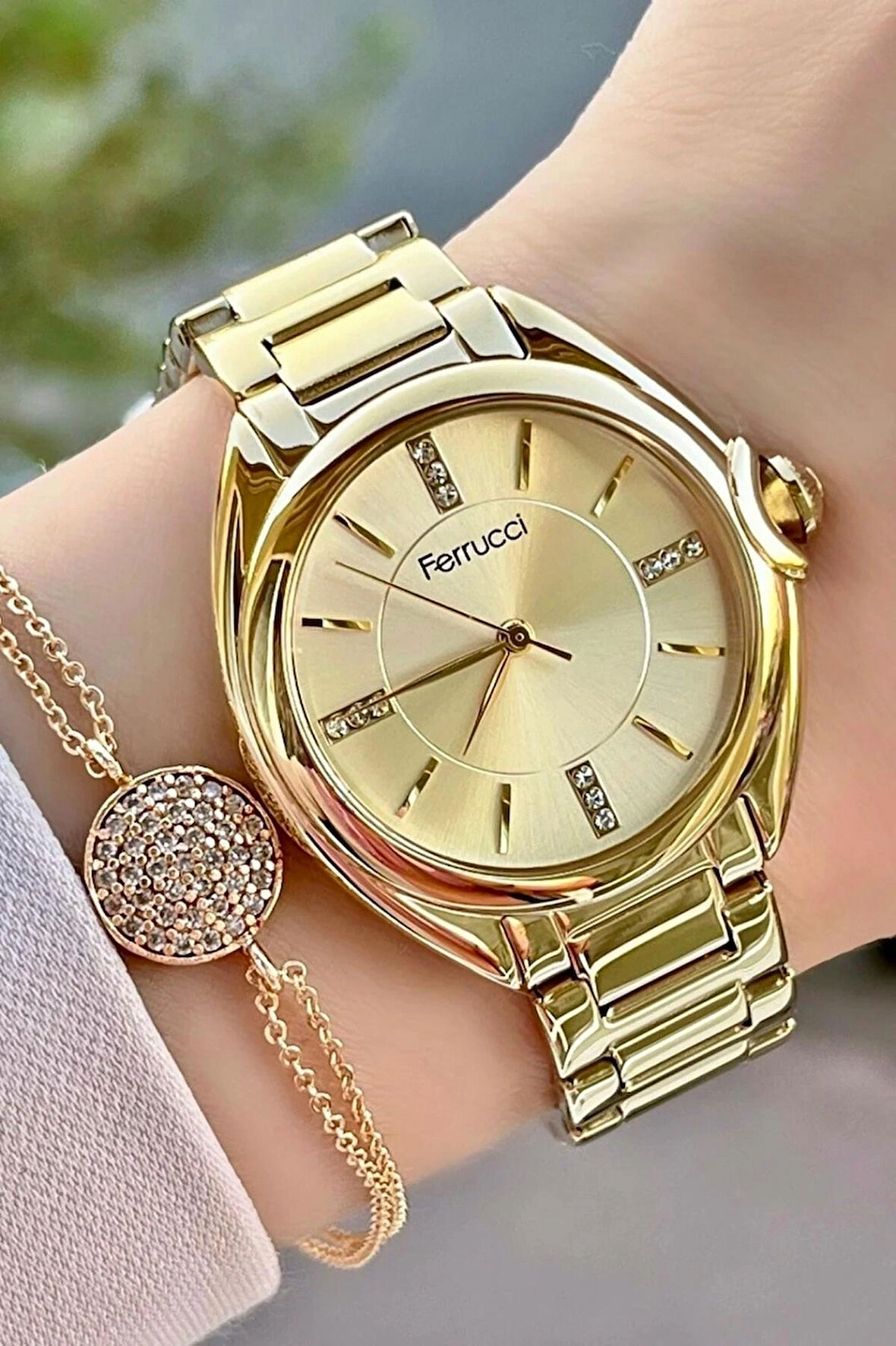 Ferrucci Gold Renk Çelik Şık Kadın Kol Saat+Bileklik Hediyeli