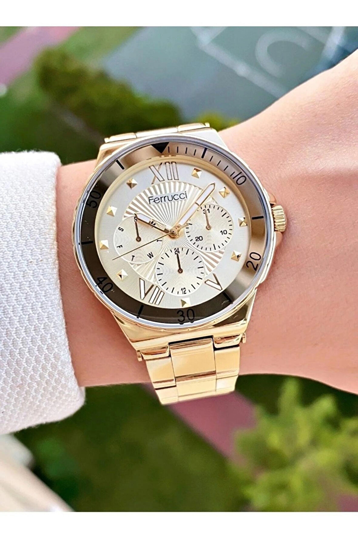 Ferrucci Gold Renk Spor Şık Kasa Çelik Kordon Kadın Kol Saati