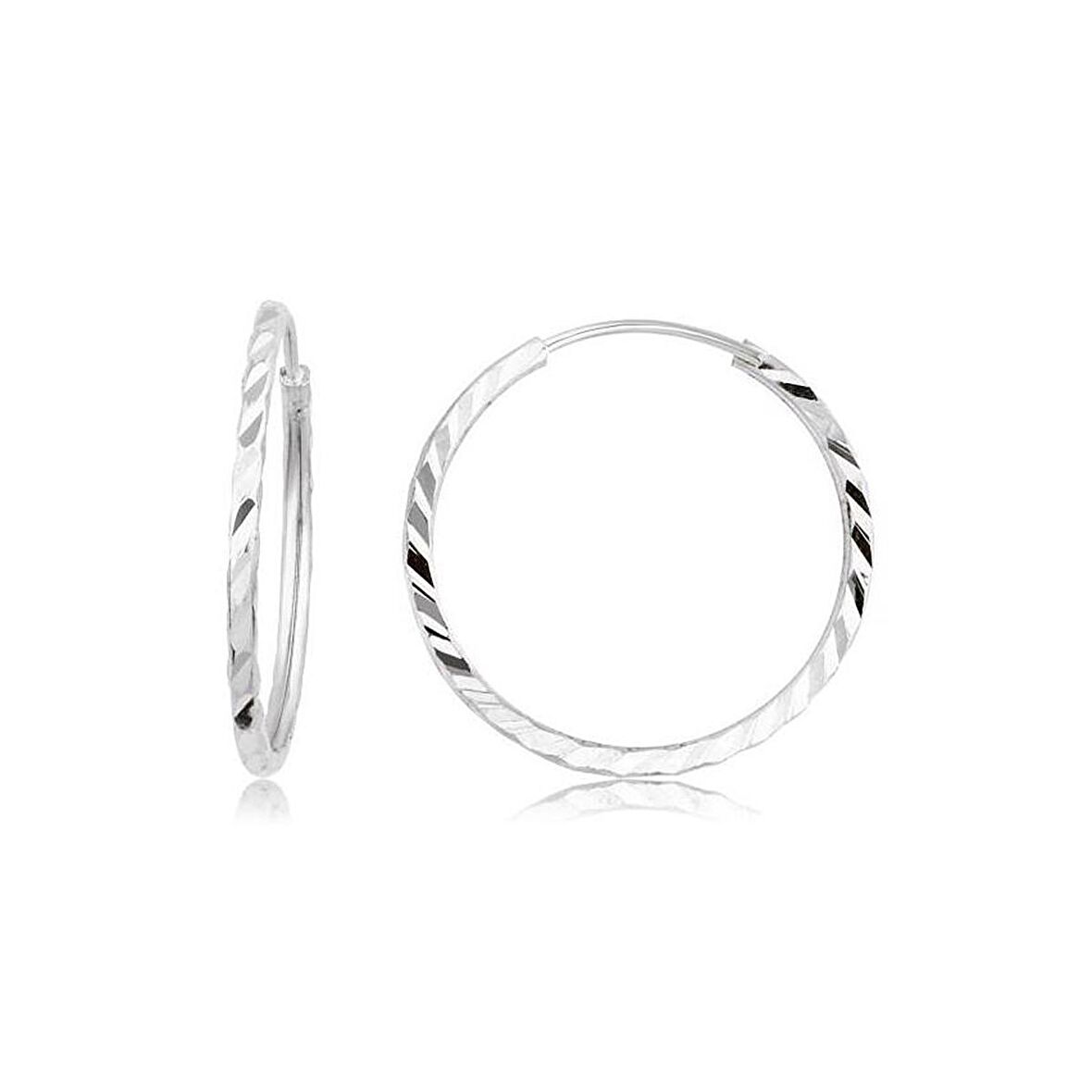 Yelpaze Kalemli Beyaz Altın Halka Küpe (Çapı: 2.20cm)