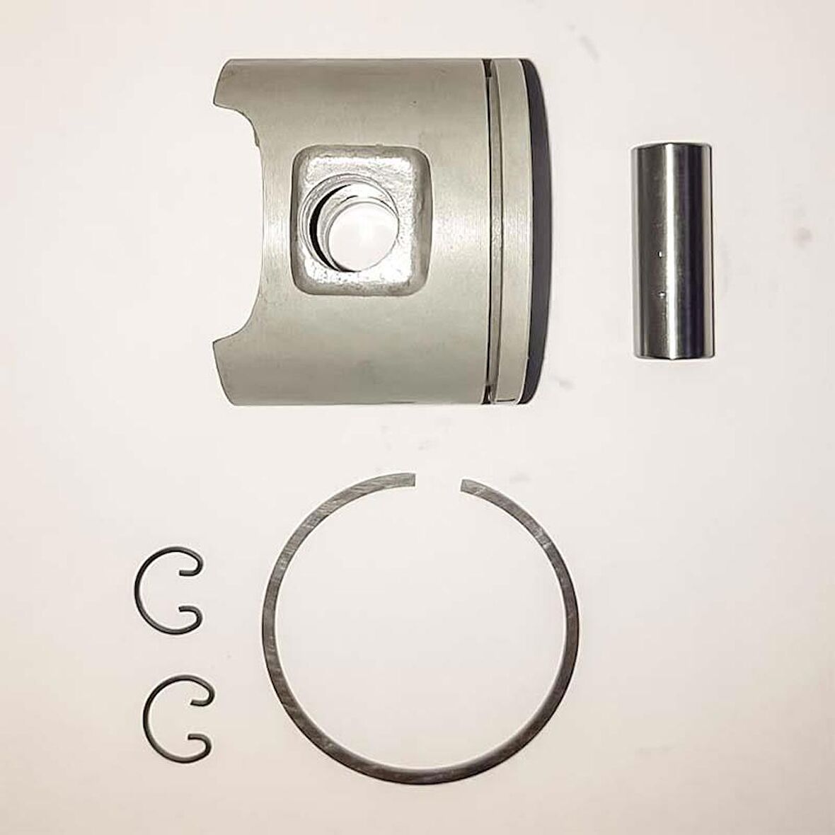 AIP Piston Husqvarna 268 Jonsered 670 50 mm