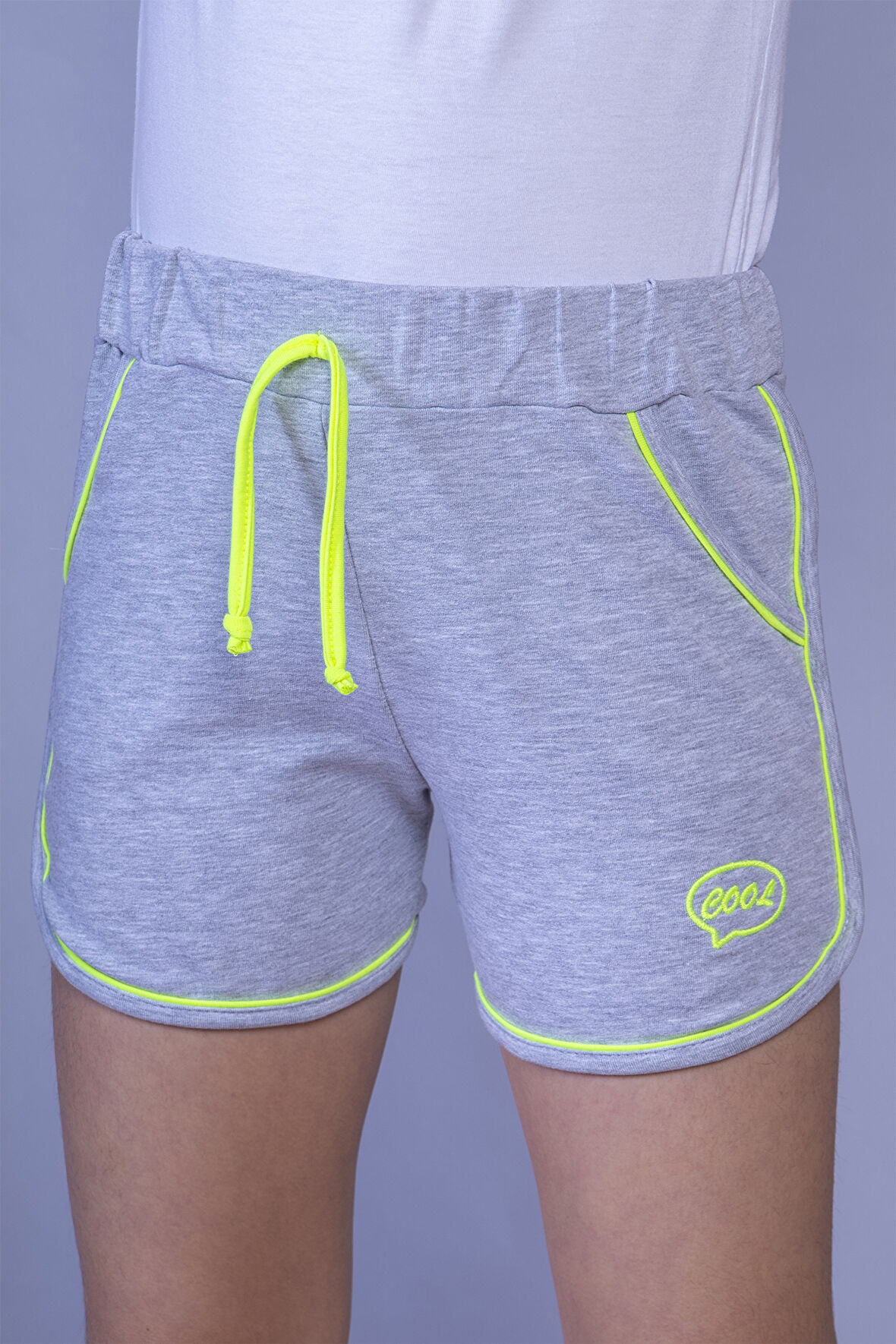 Toontoy Kız Çocuk Cool Nakışlı İki Yanı Cepli Şort