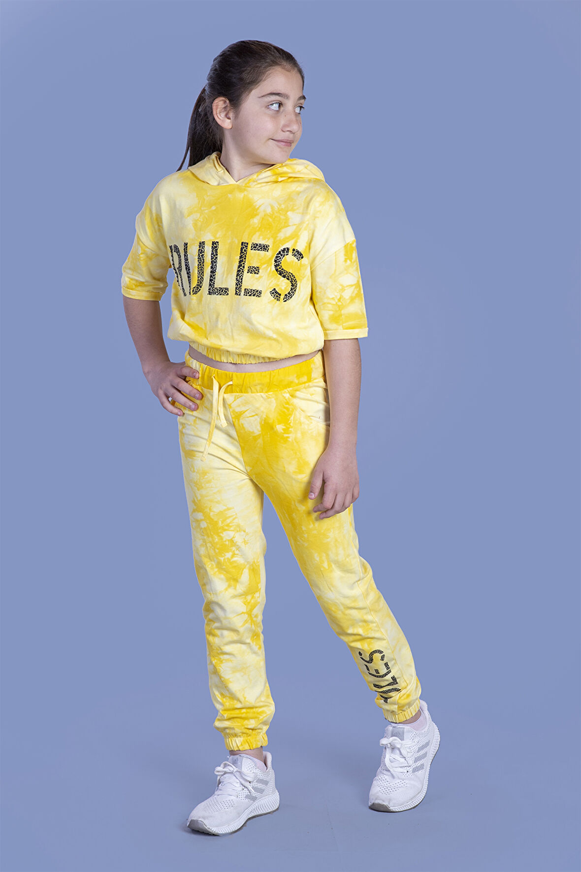 Toontoy Kız Çocuk Rules Baskılı Batik Desenli Crop Eşofman Takımı