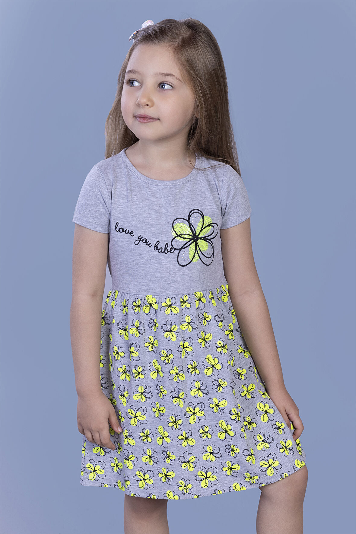 Toontoy Kız Çocuk Çiçek Desenli Yazı Nakışlı Pullu Taş İşlemeli Elbise