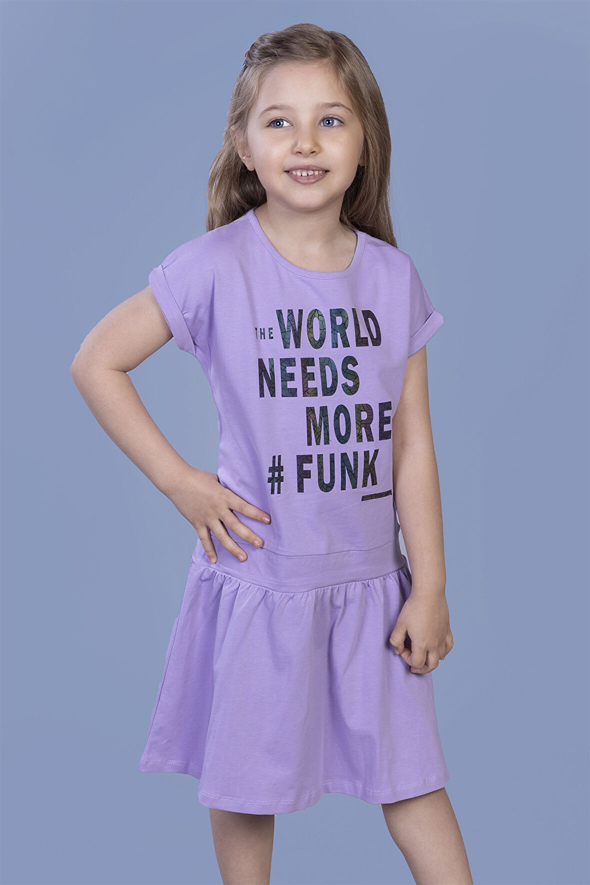 Toontoy Kız Çocuk Renkli Yazı Baskılı Büzgü Detaylı Elbise