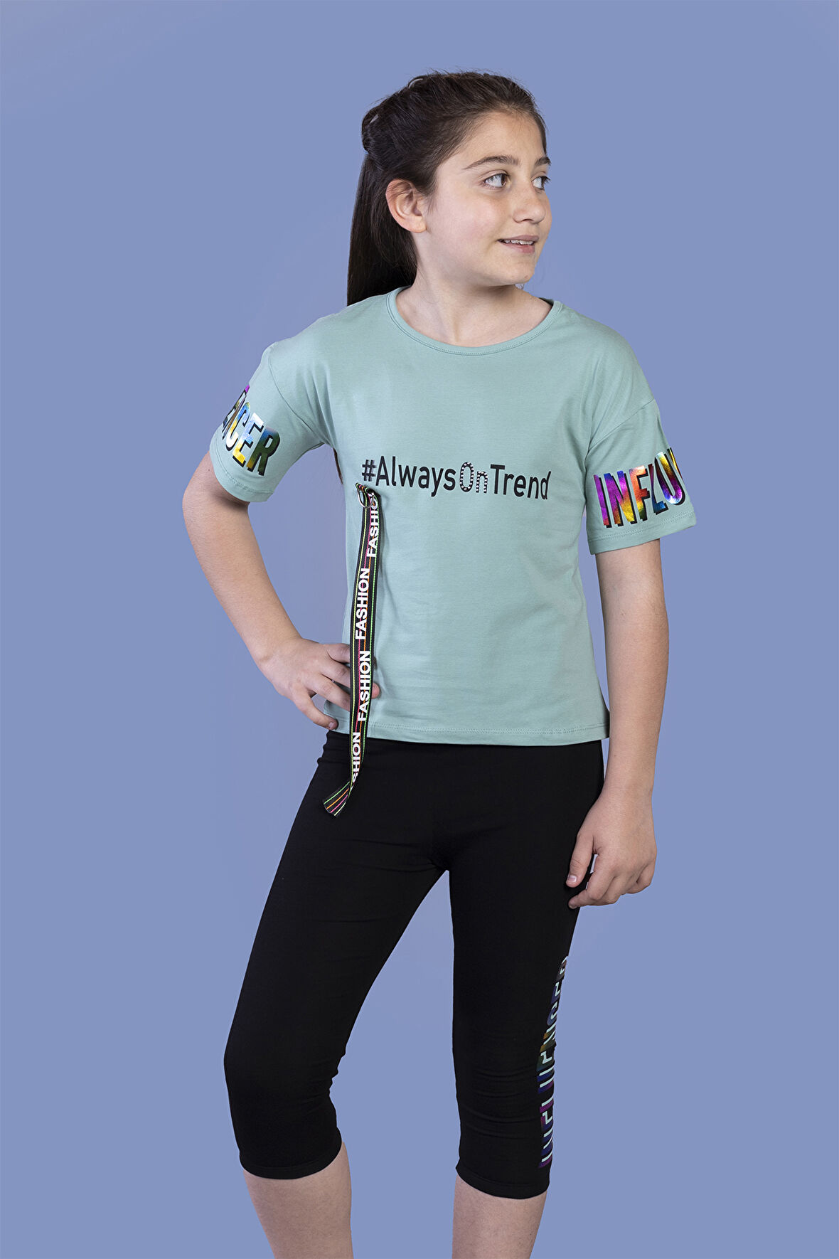 Toontoy Kız Çocuk Şerit Detaylı Renkli Baskılı Taytlı Takım