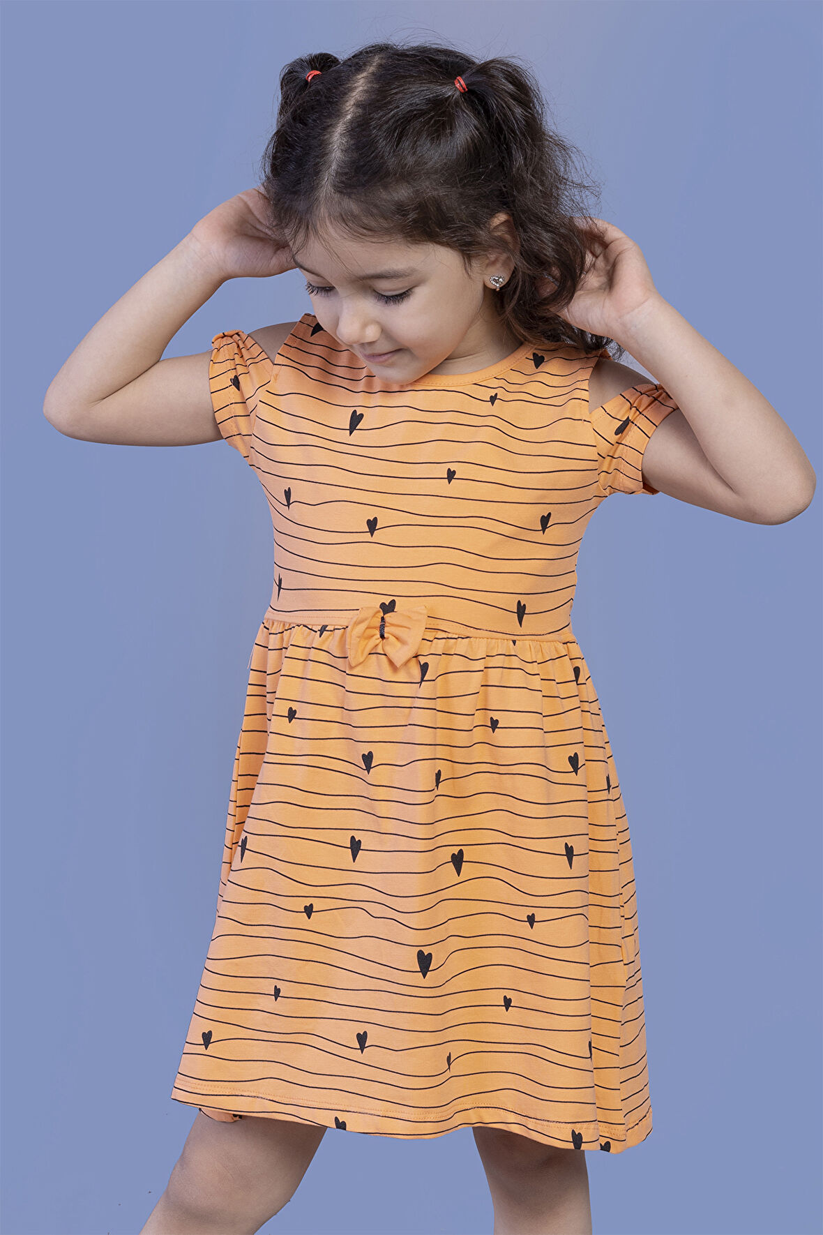Toontoy Kız Çocuk Kalp Desenli Kolları Detaylı Elbise