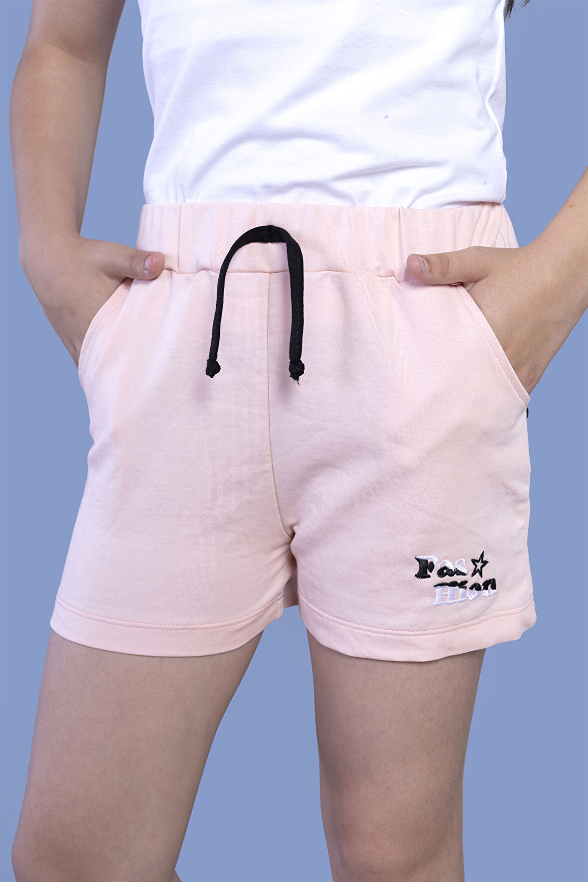 Toontoy Kız Çocuk İki Yanı Cepli Arkası Baskı Detaylı Şort