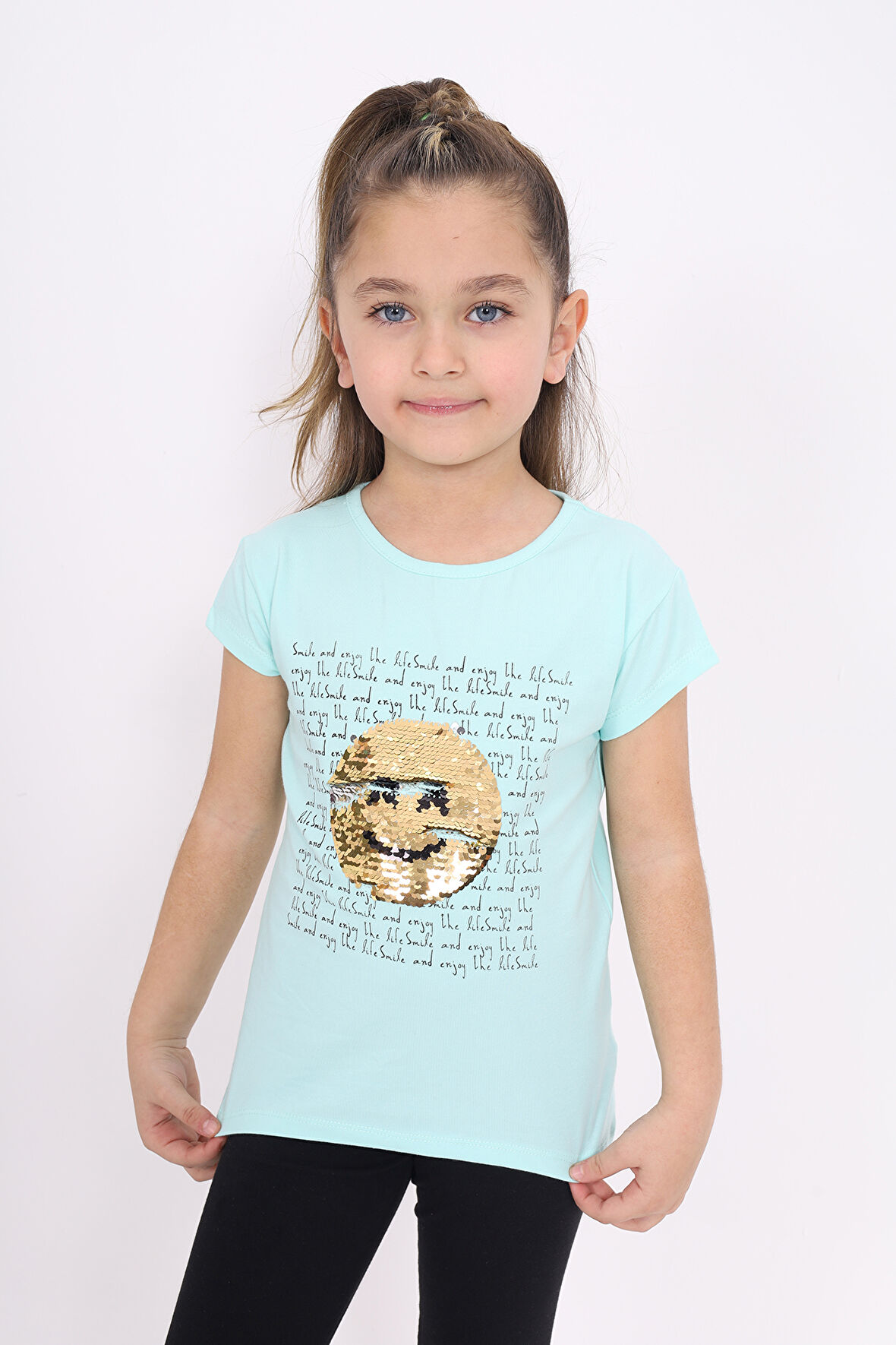 Toontoy Kız Çocuk Gülen Yüz Pullu Nakış Tişört