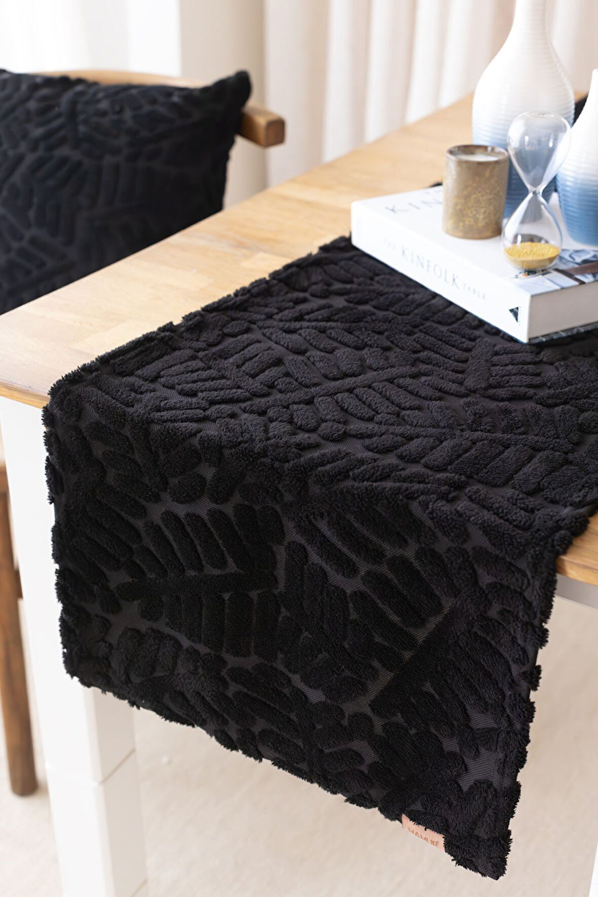 Jakarlı Masa Runner Forest Siyah