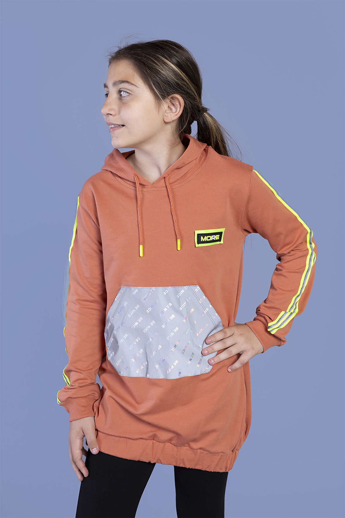 Toontoy Kız Çocuk Kanguru Cepli Reflektör Detaylı Sweatshirt