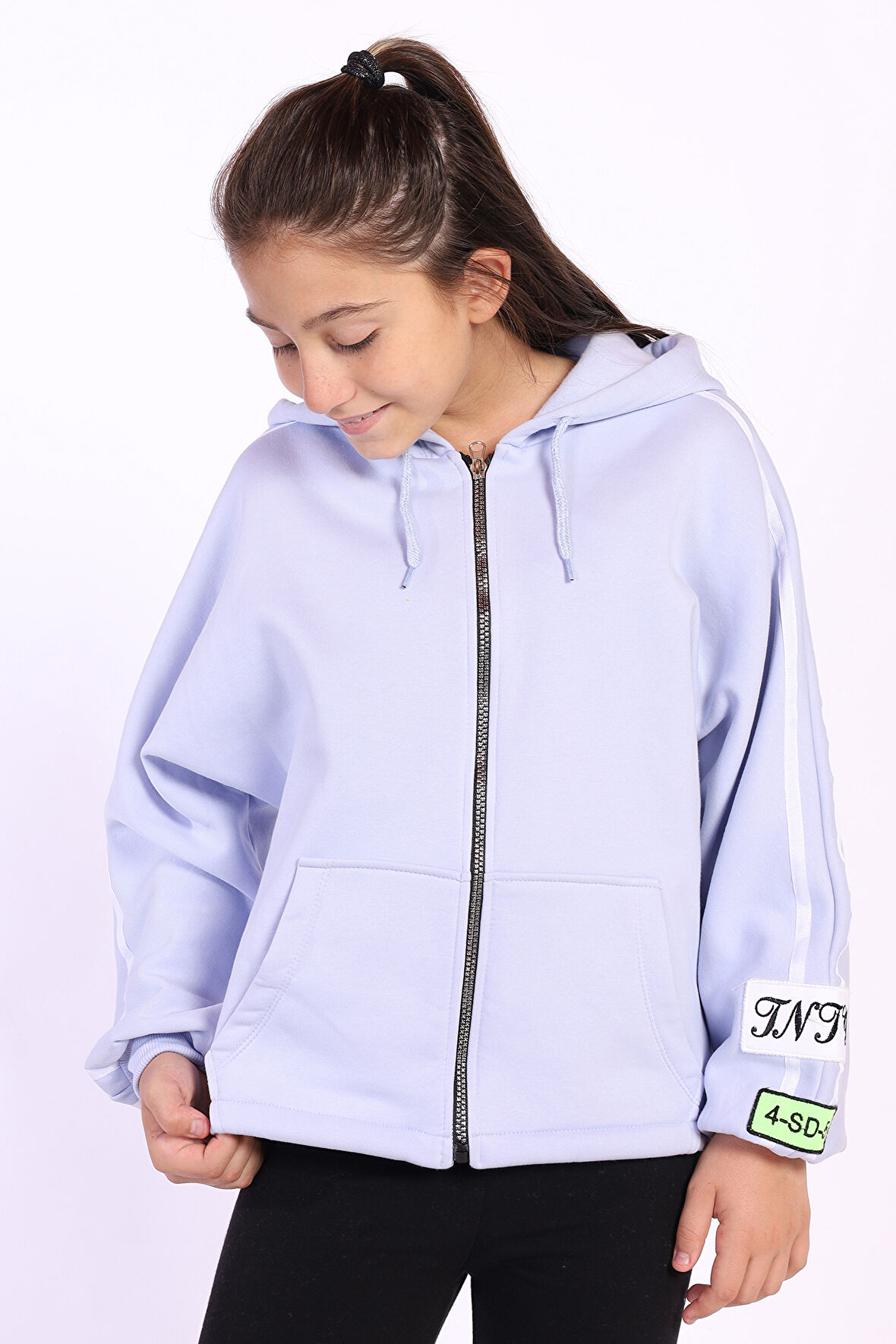 Toontoy Kız Çocuk Kol Üstü Şeritli Armalı Salaş Hırka