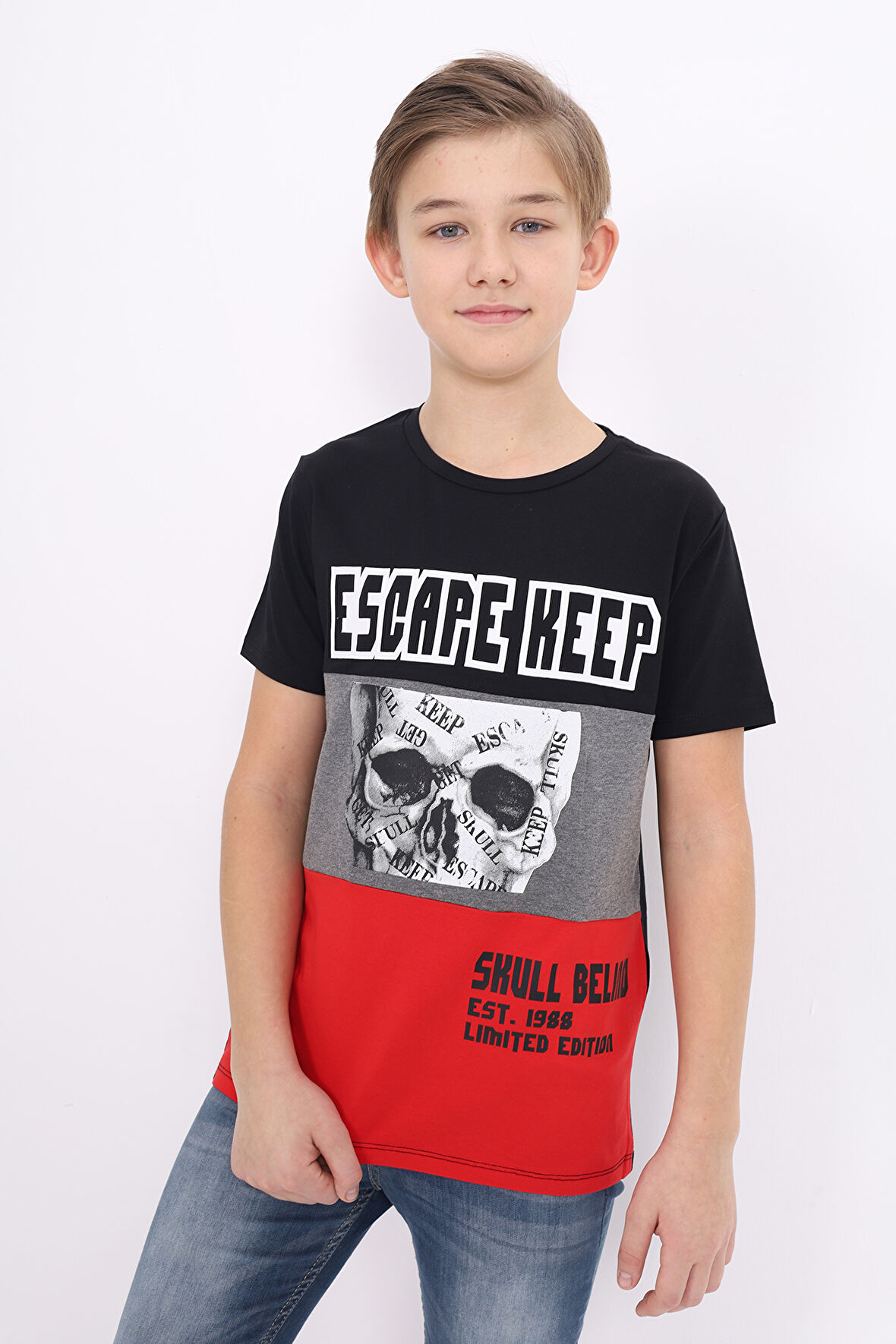 Toontoy Erkek Çocuk Escape Baskılı Garnili Tişört