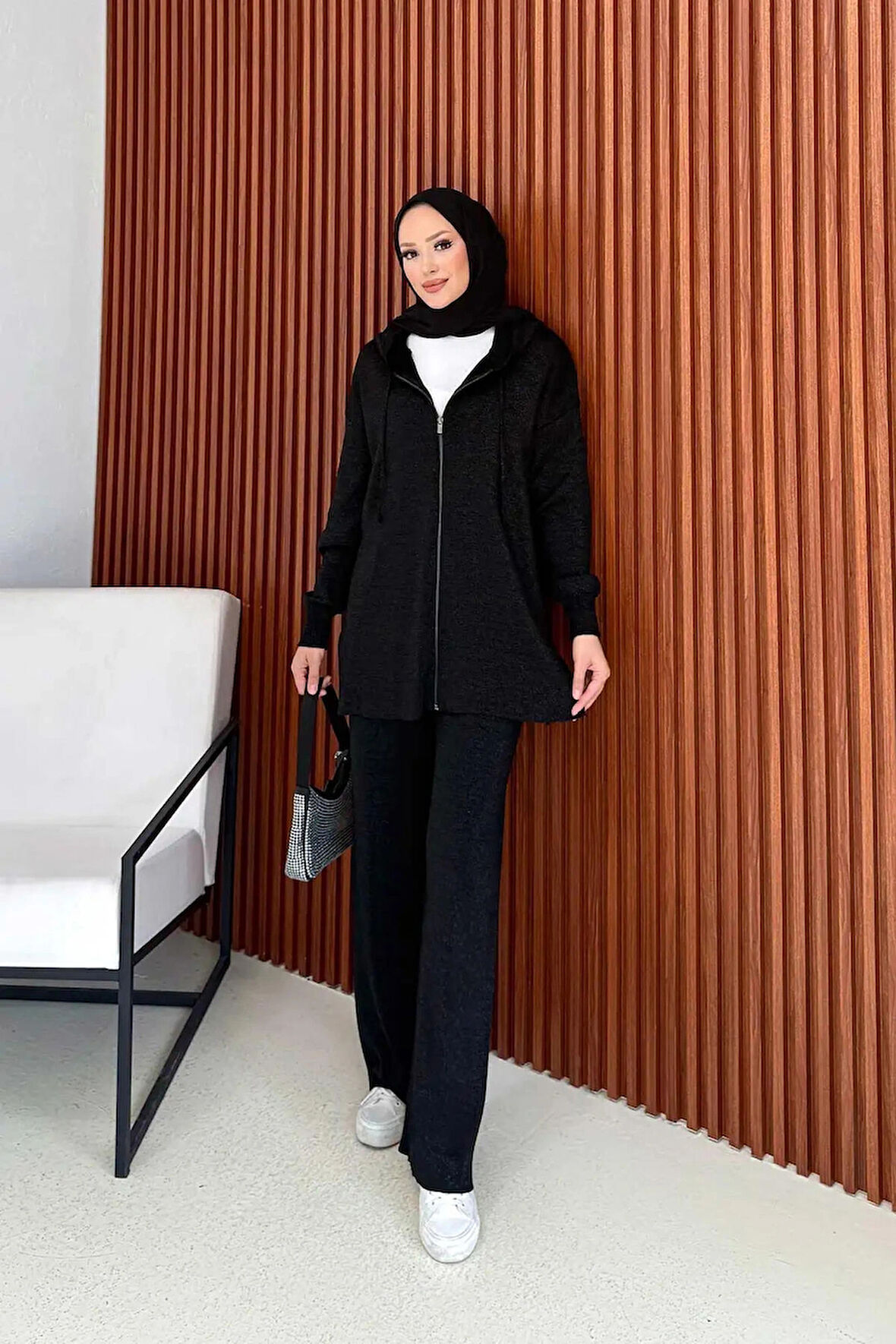 Melike Tatar Simli Triko Takım 