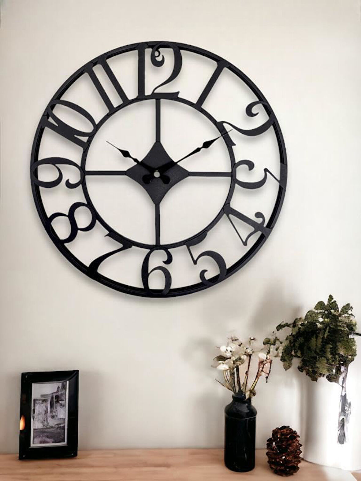DM40 Rakamlı Metal 40 cm Duvar Saati