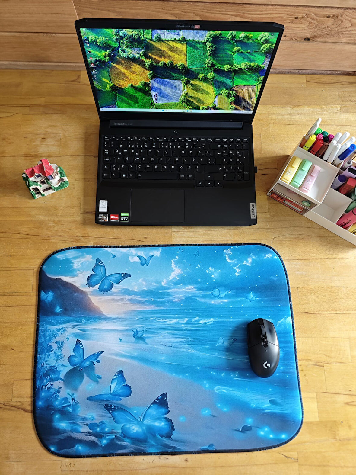 SGE TEKNOLOJİ 55X45 CM RENKLİ PAPATYALAR KAYDIRMAZ TABAN SPEED YÜZEY OYUNCU MOUSE PAD GAMİNG PAD